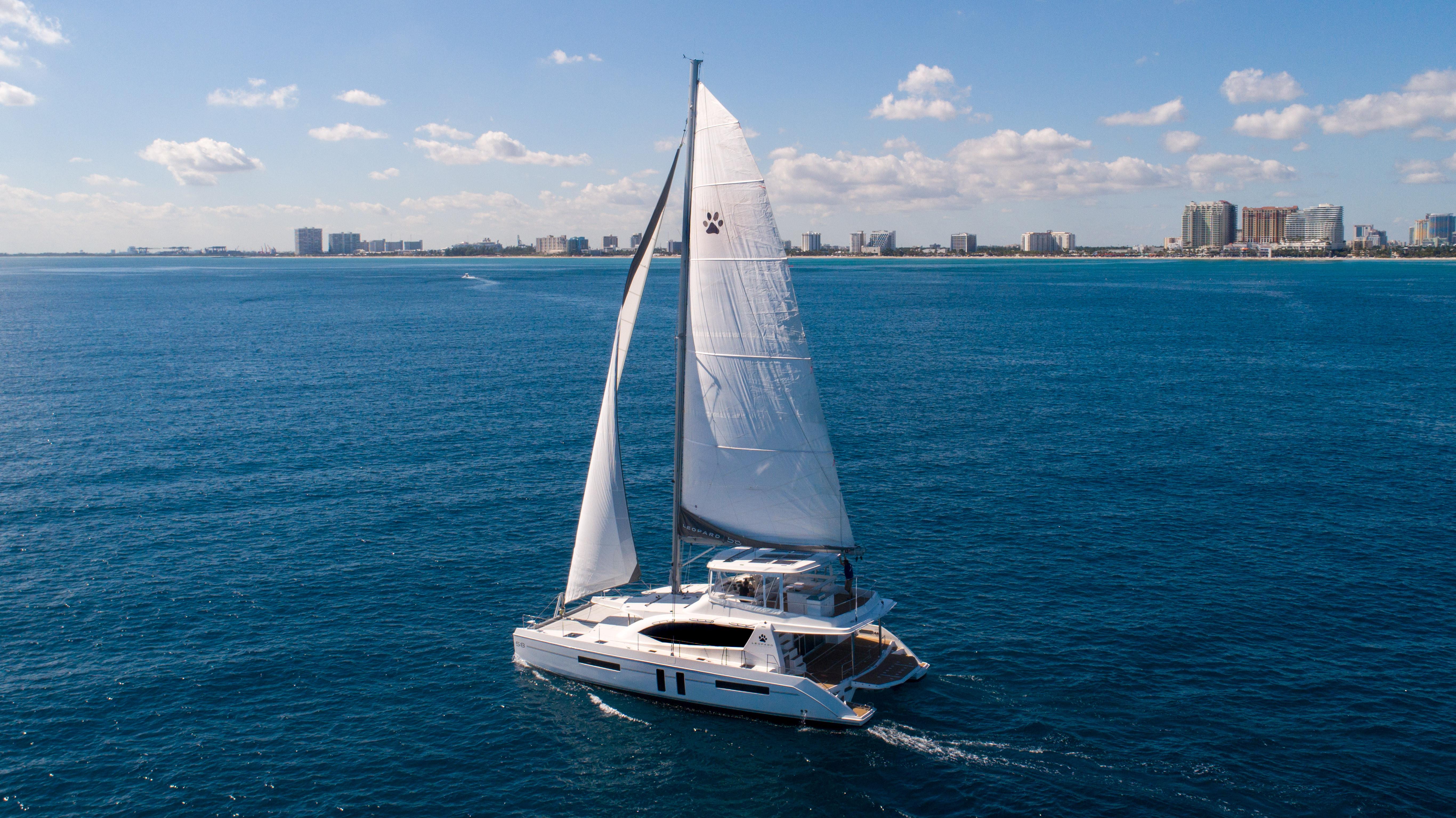 catamaran brokerage