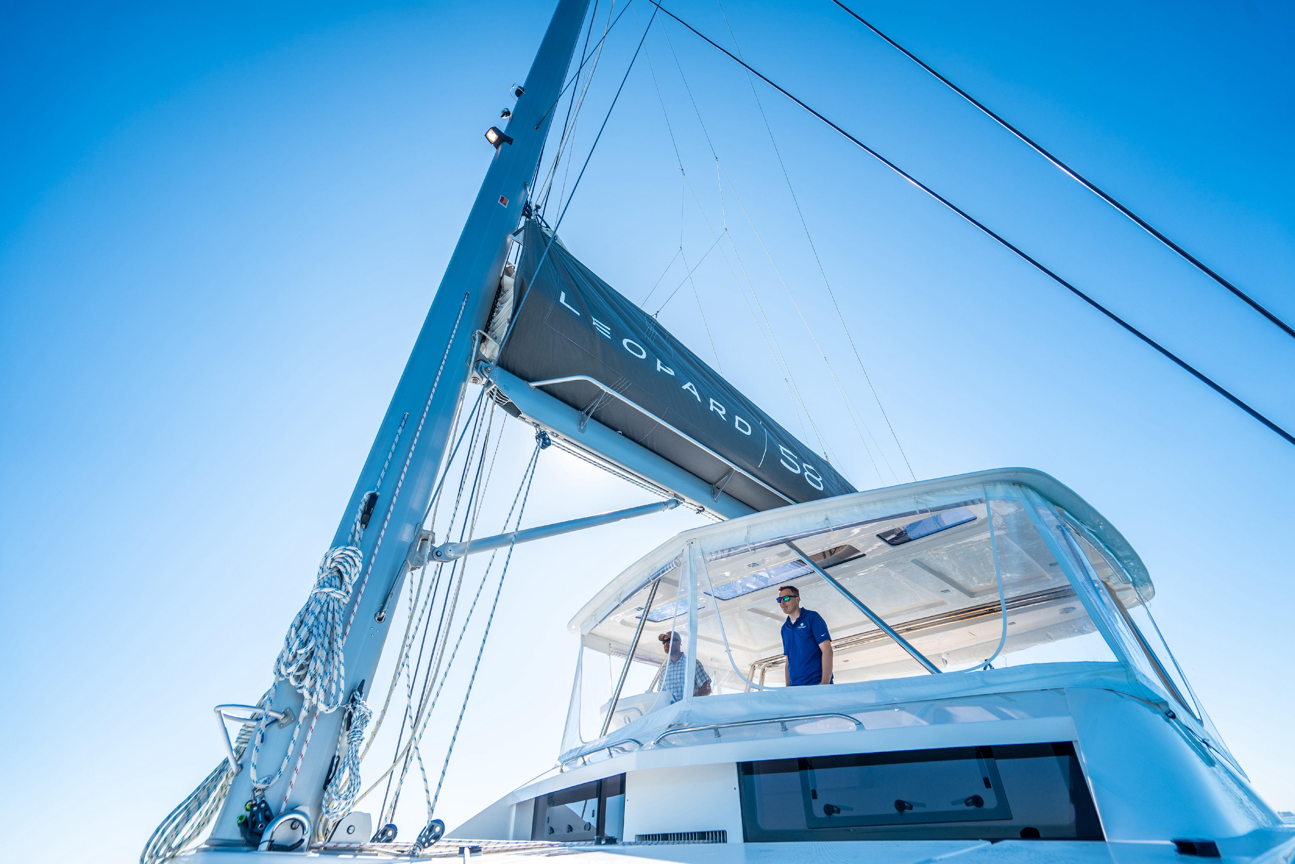 leopard 5800 catamaran