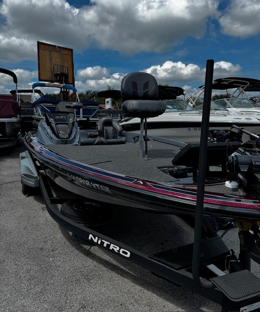 2021 Tracker Nitro Z21 SC-1