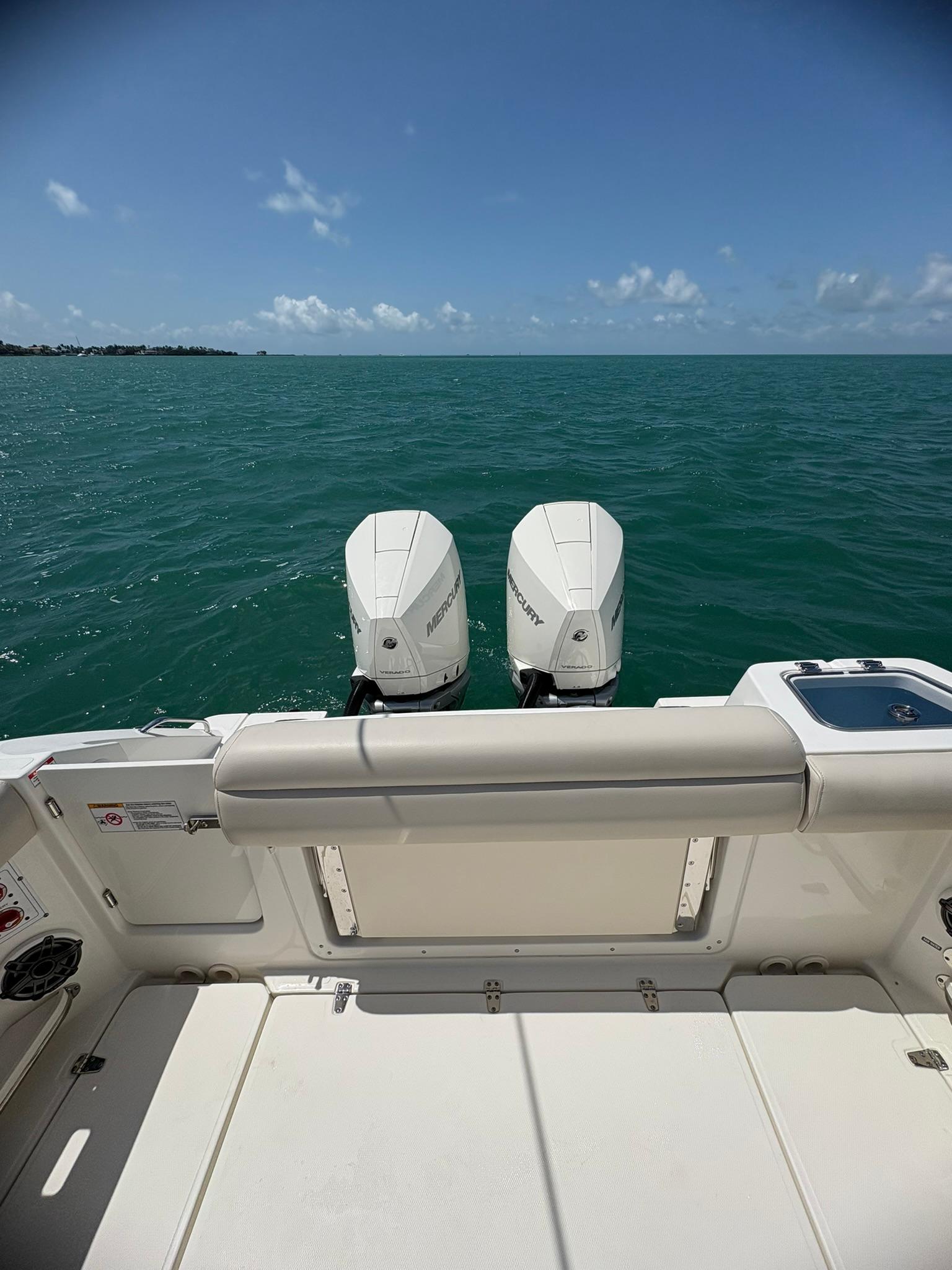 2023-boston-whaler-280-outrage-power-9785344-20250507110625816-1_XLARGE