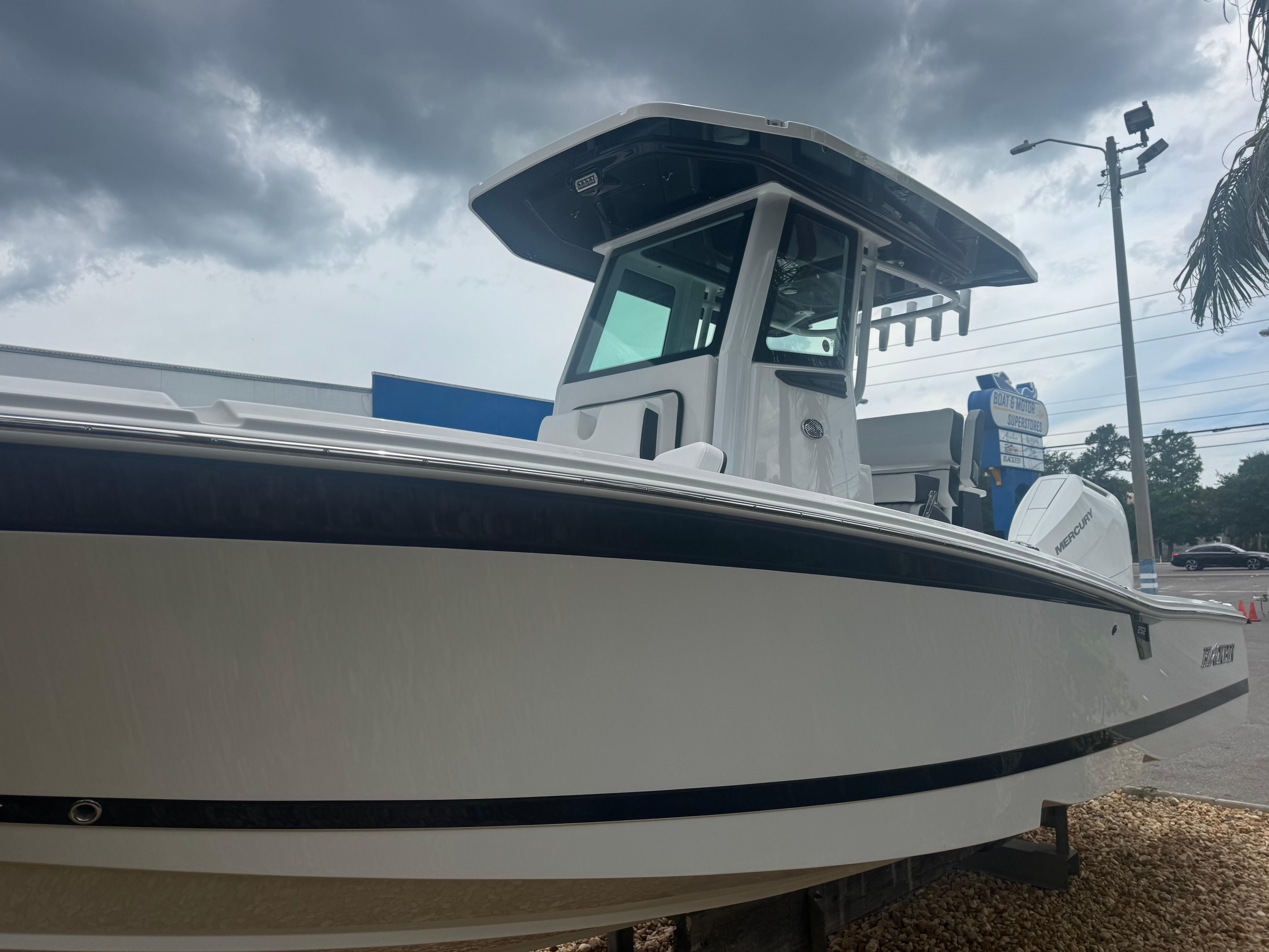 2026-blackfin-262-hb-power-9825344-20250603123625215-1_XLARGE