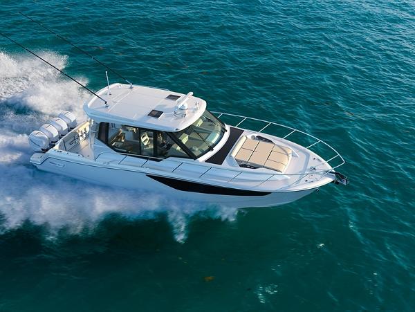 Photo of 2024 Boston Whaler 41'