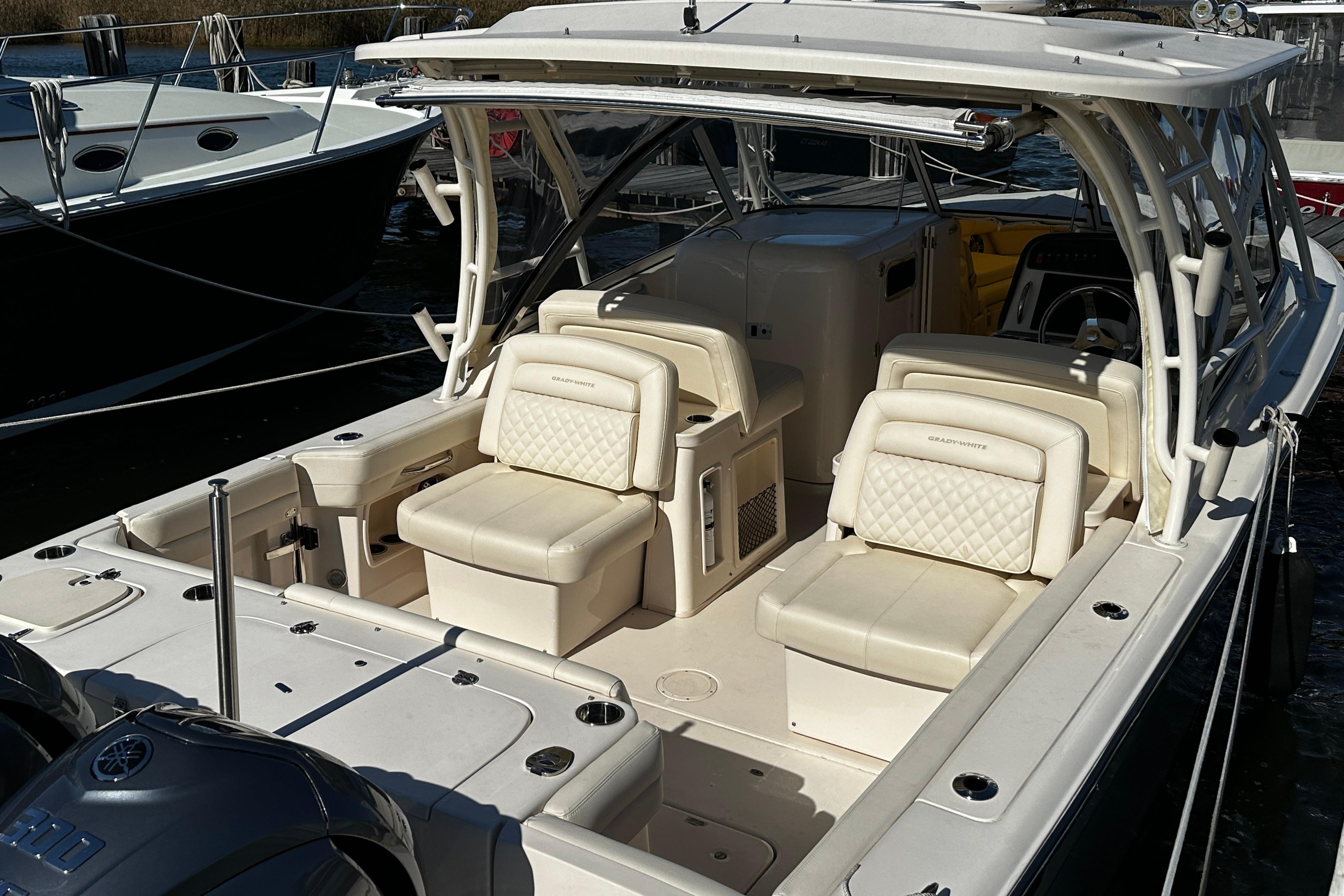 2023 Grady-White Freedom 307 boat interior with luxurious seating and modern design.