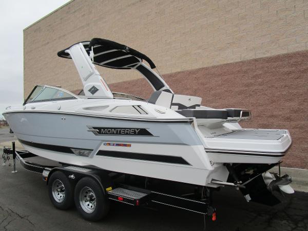 2021 Monterey boat for sale, model of the boat is 278SS Super Sport & Image # 37 of 39