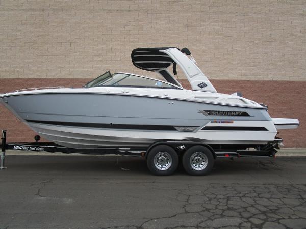 2021 Monterey boat for sale, model of the boat is 278SS Super Sport & Image # 38 of 39
