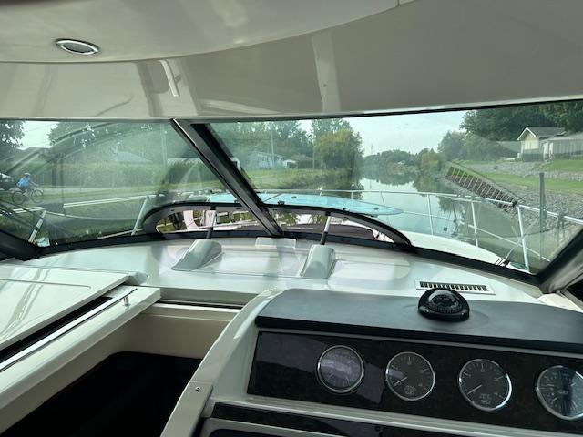 2013-sea-ray-450-sundancer-power-9785350-20250507085910728-1_XLARGE