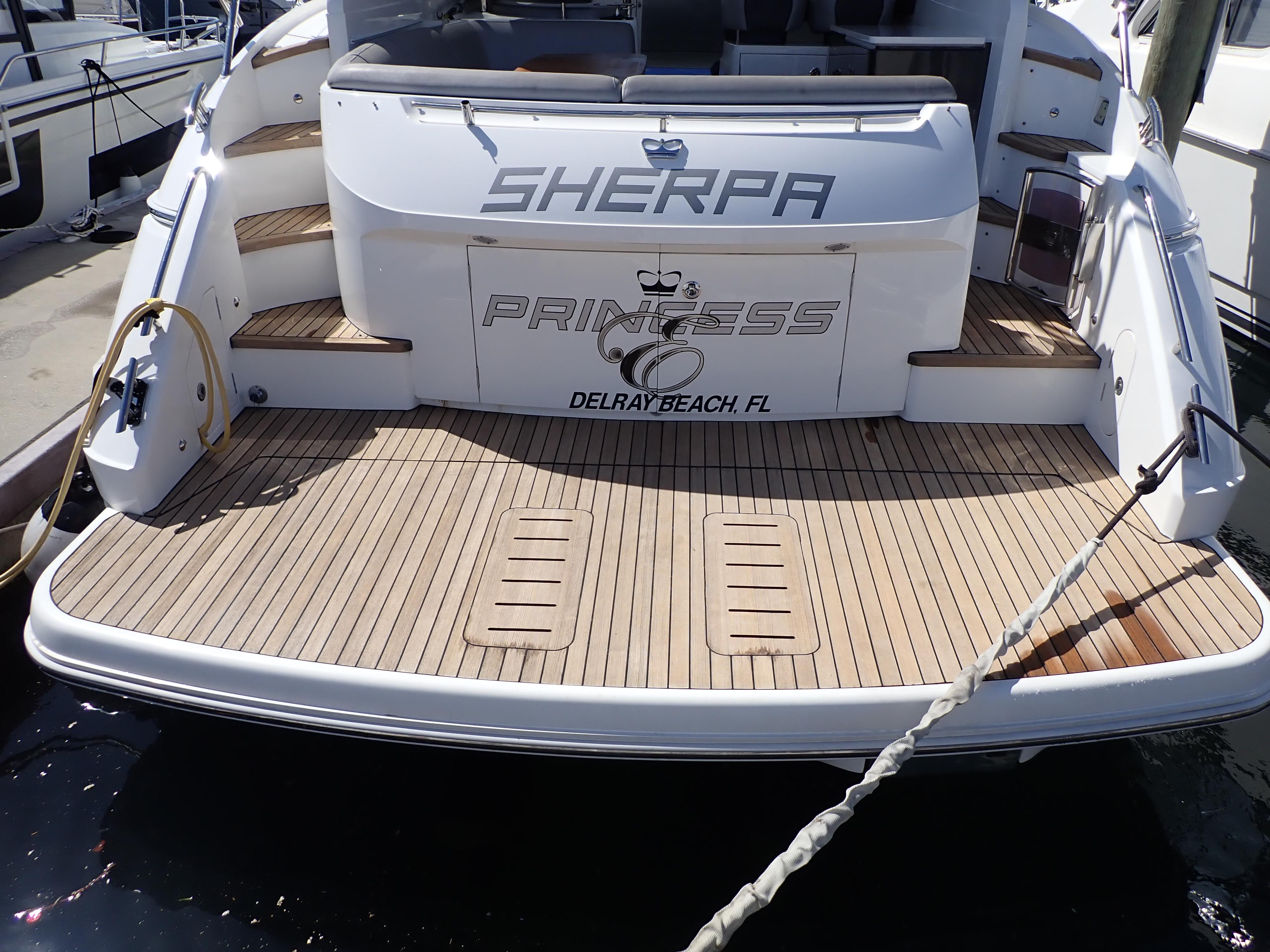 2016 Princess 39 SHERPA - Transom & Swim Platform