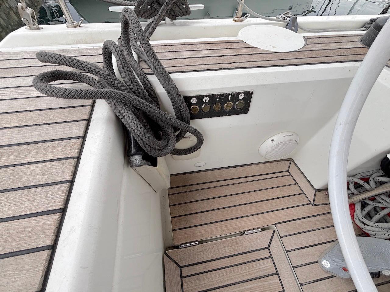 Yacht Photos Pics