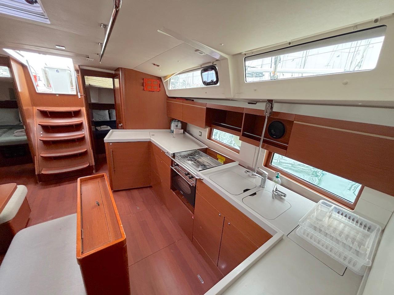 Yacht Photos Pics