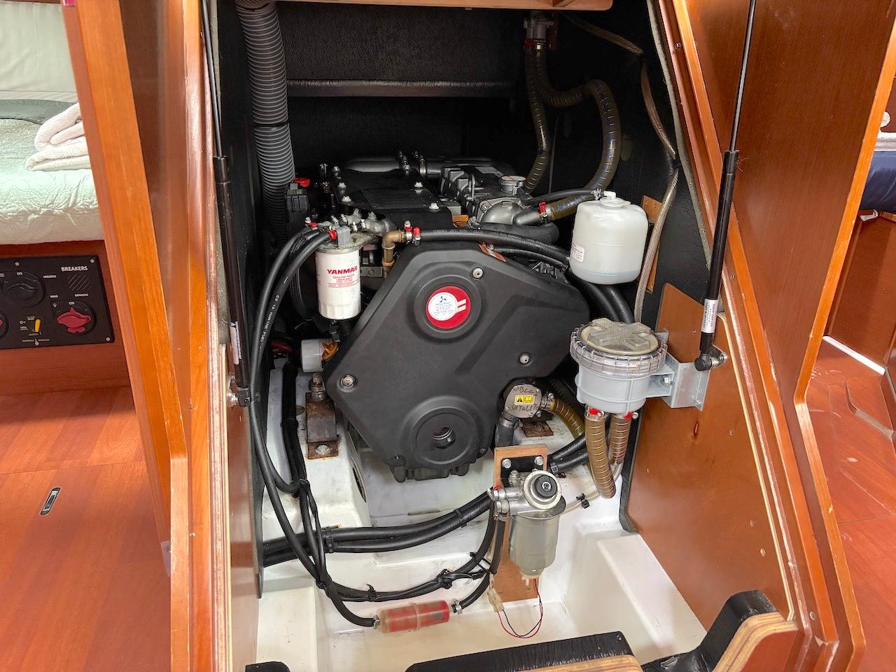 Yacht Photos Pics