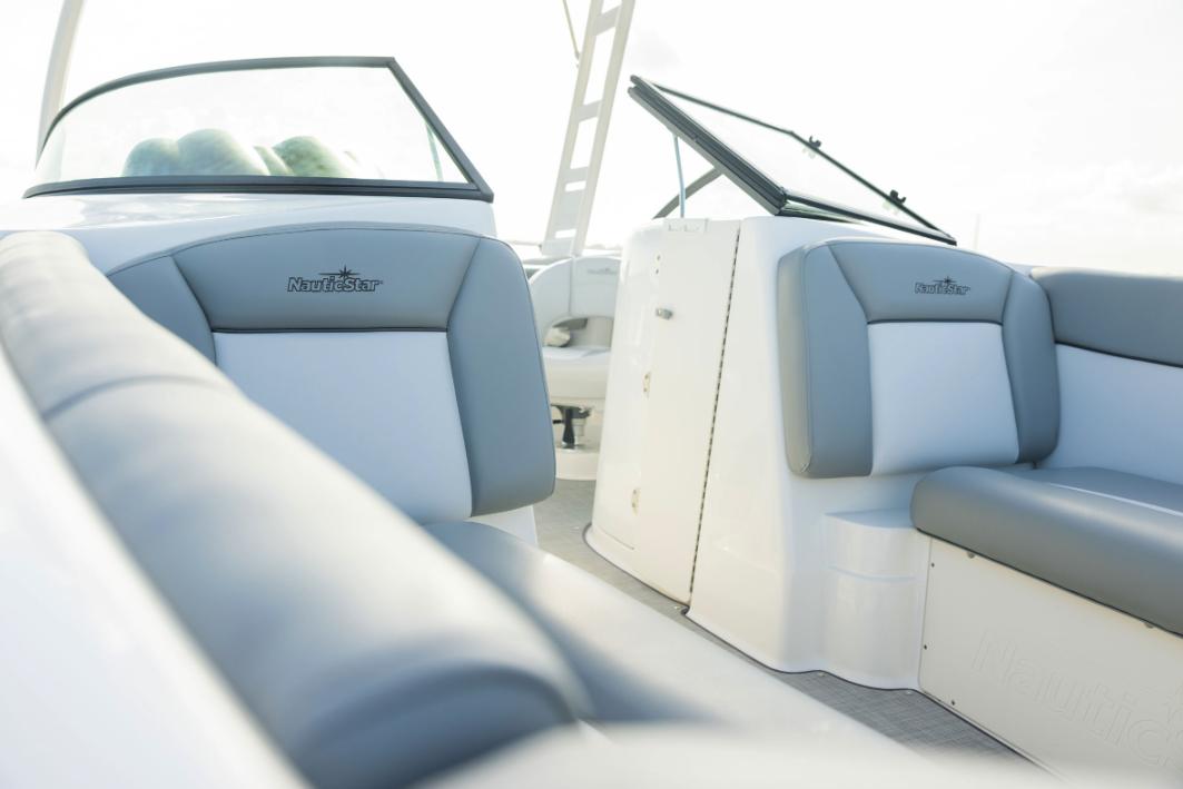 FL 10174 CE Knot 10 Yacht Sales