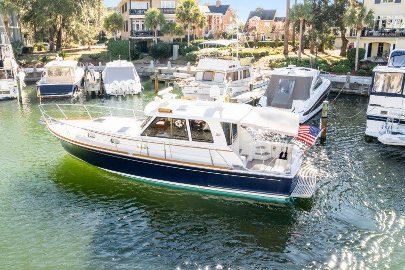 Salisbury Yacht for Sale 42 Grand Banks Yachts Hilton Head Island, SC