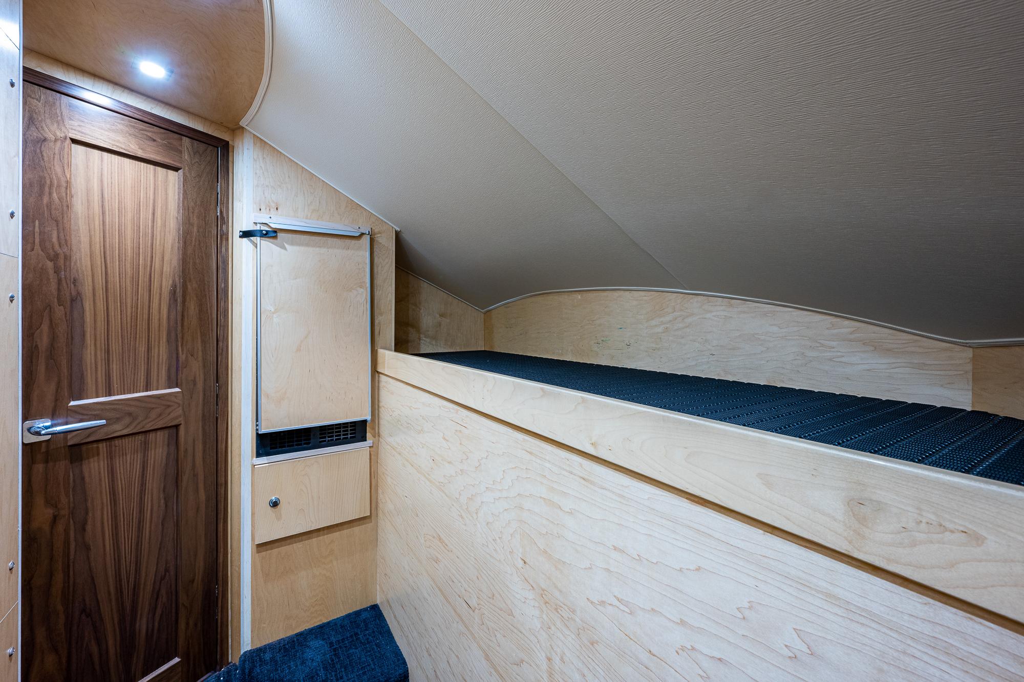 Viking 68 KEMOSABE -  Utility Room