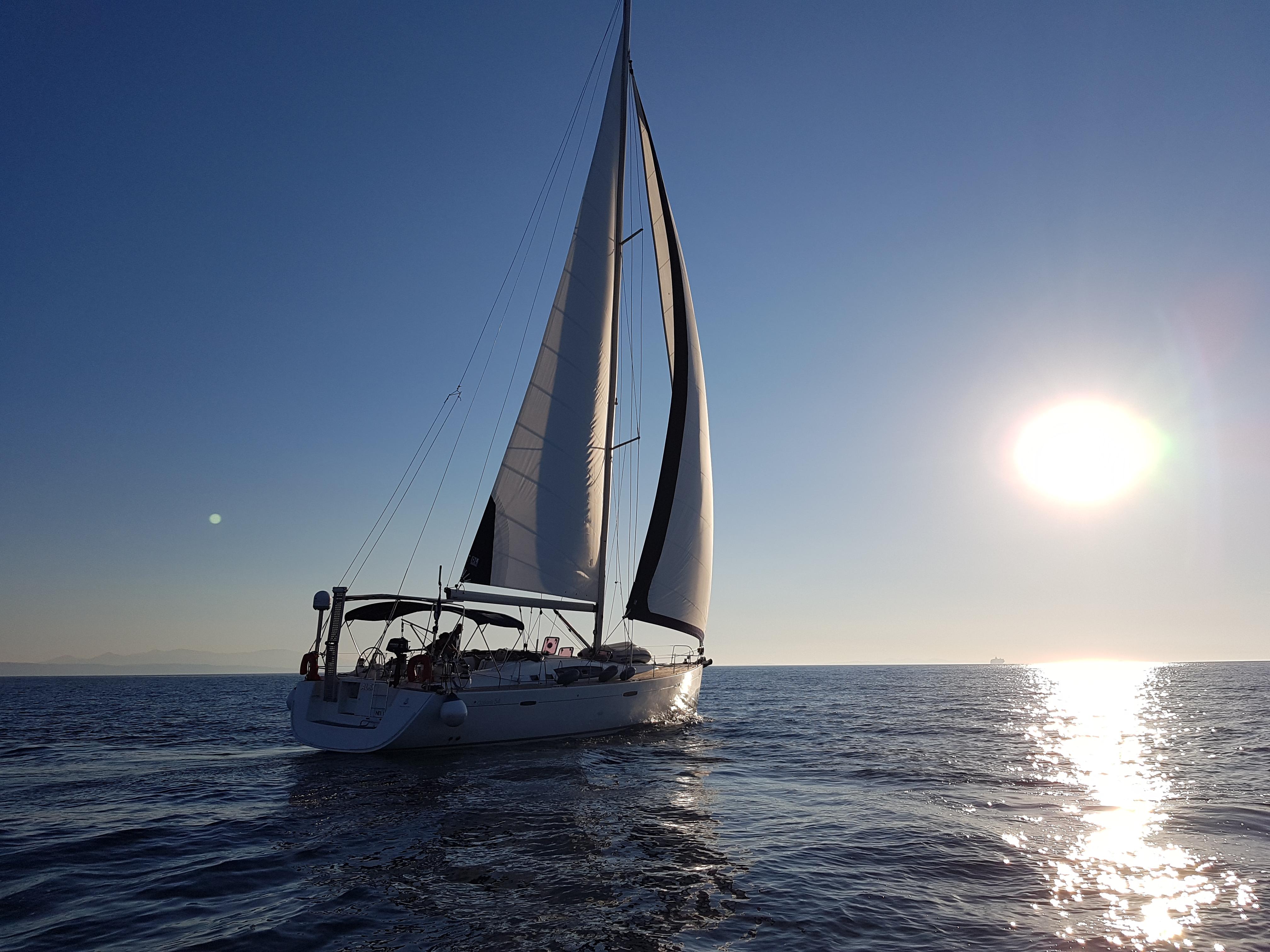 Yacht Photos Pics