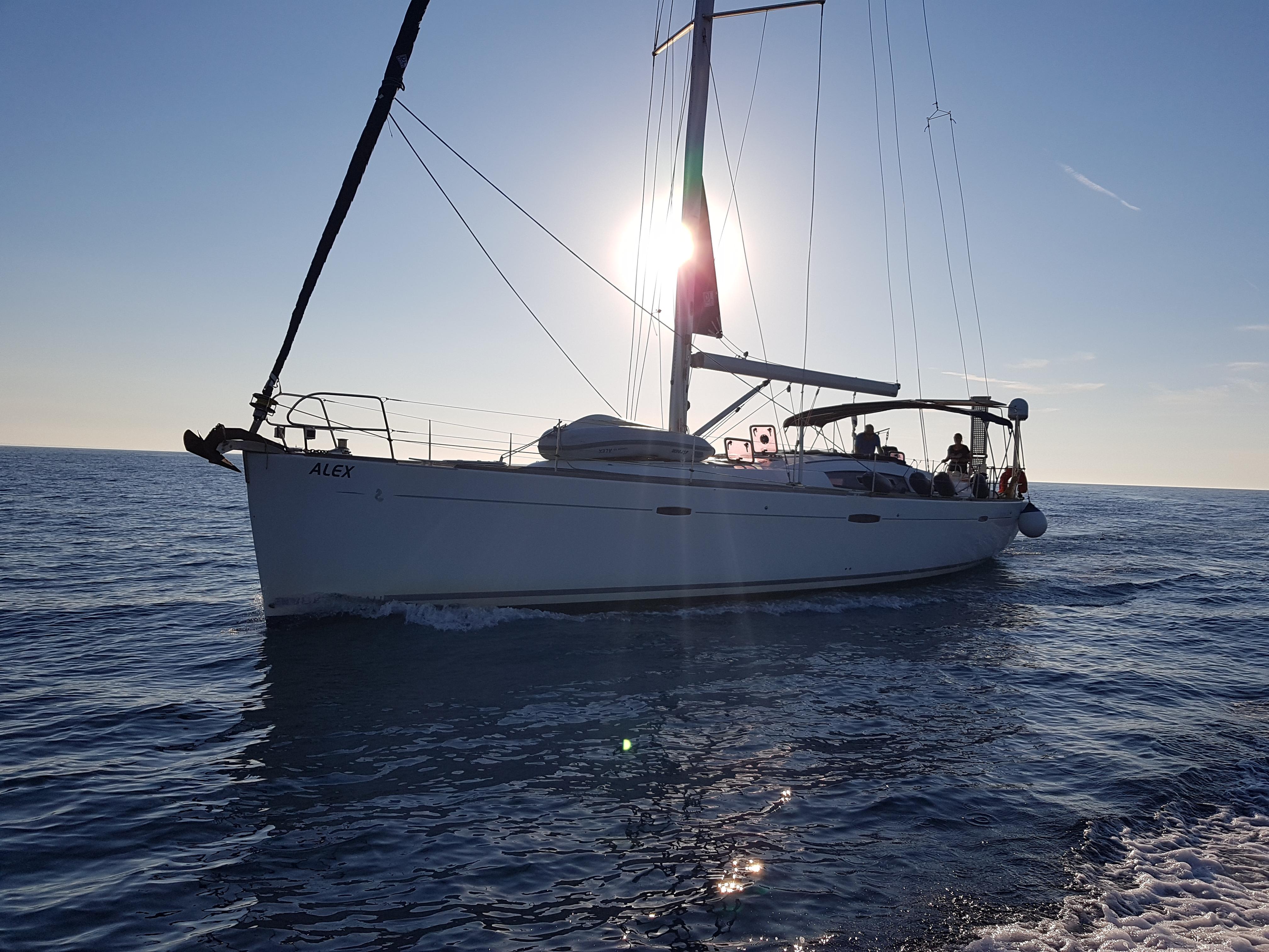 Yacht Photos Pics