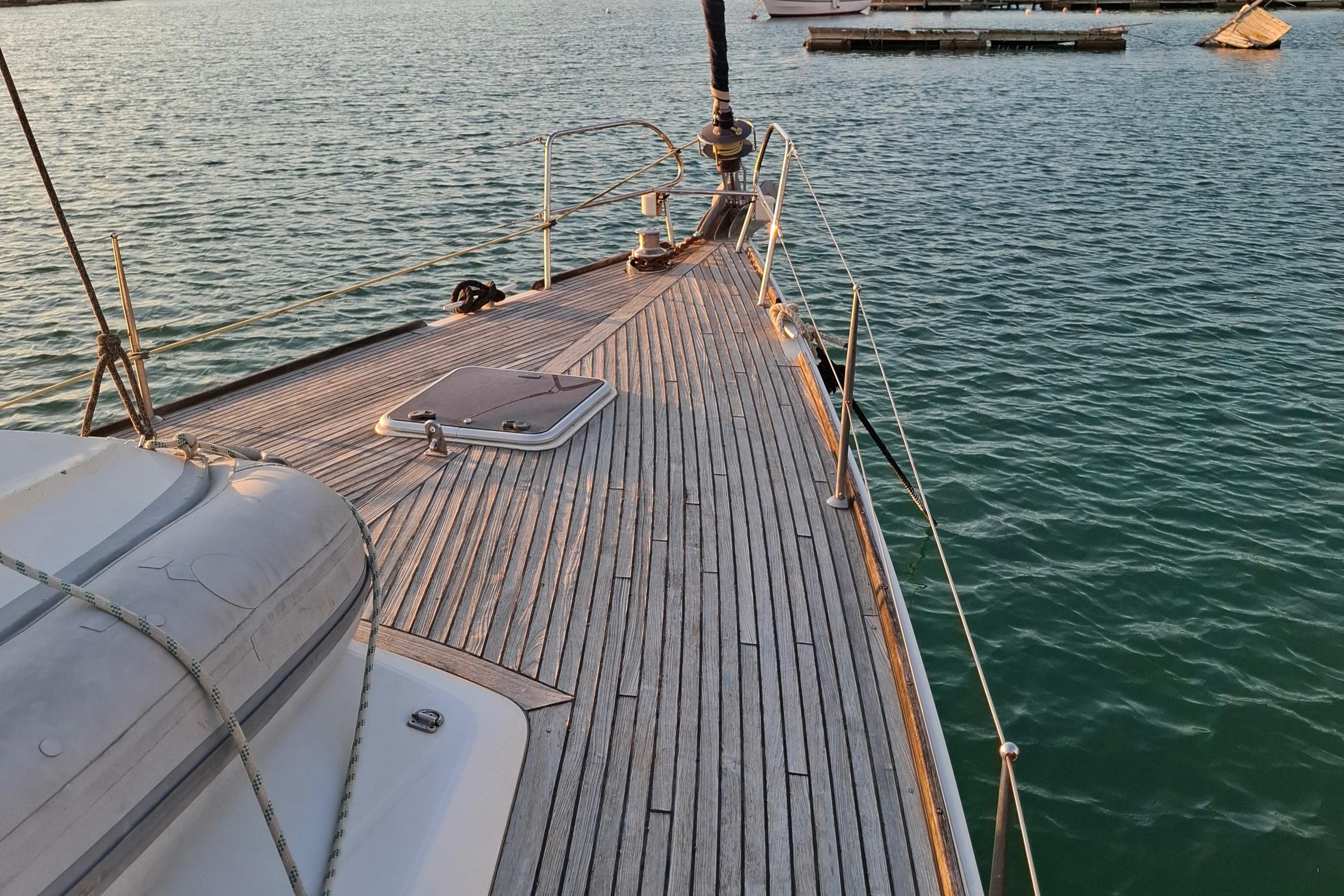 Yacht Photos Pics