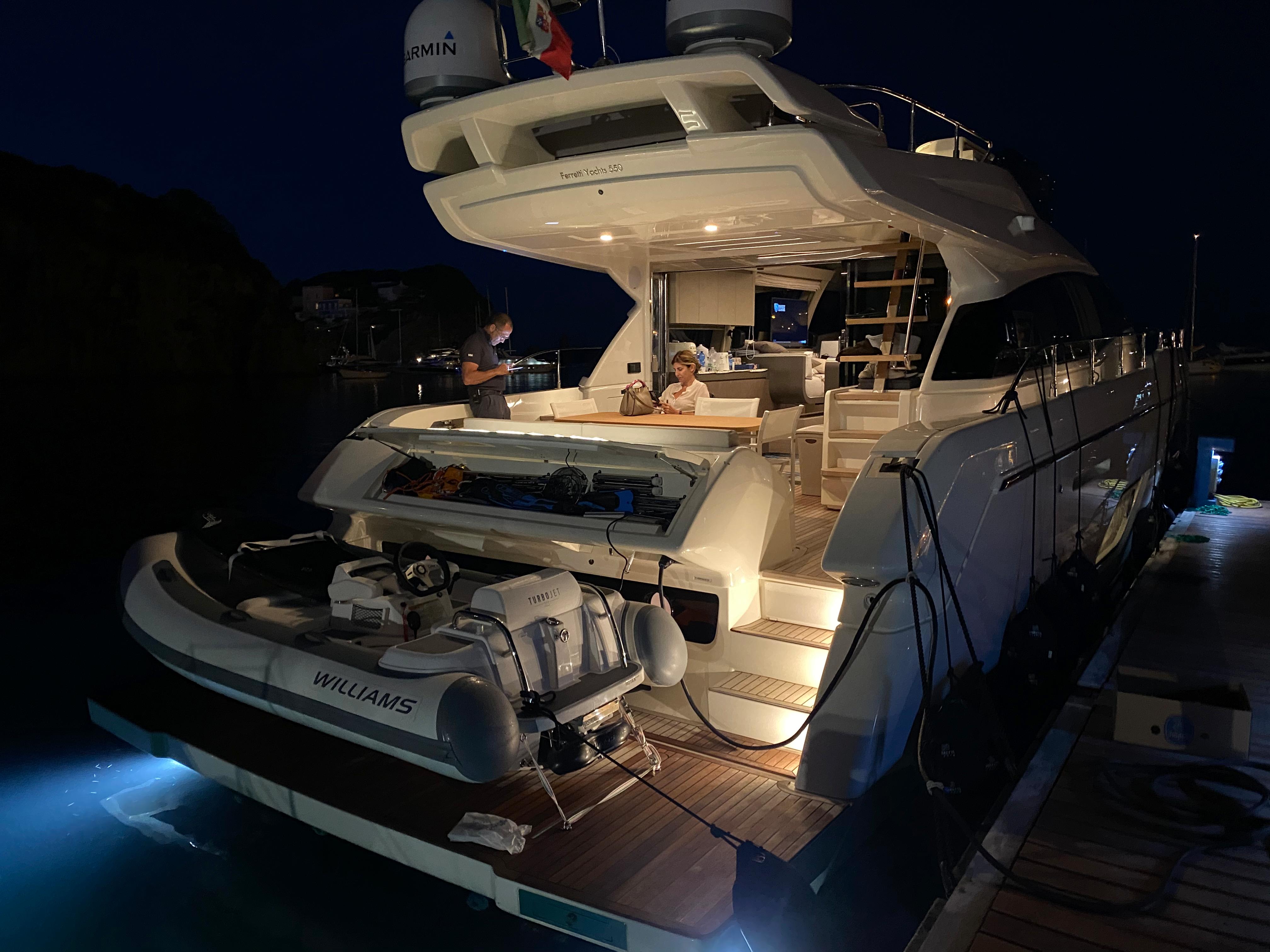 2019 Ferretti Yachts 550 Oscar