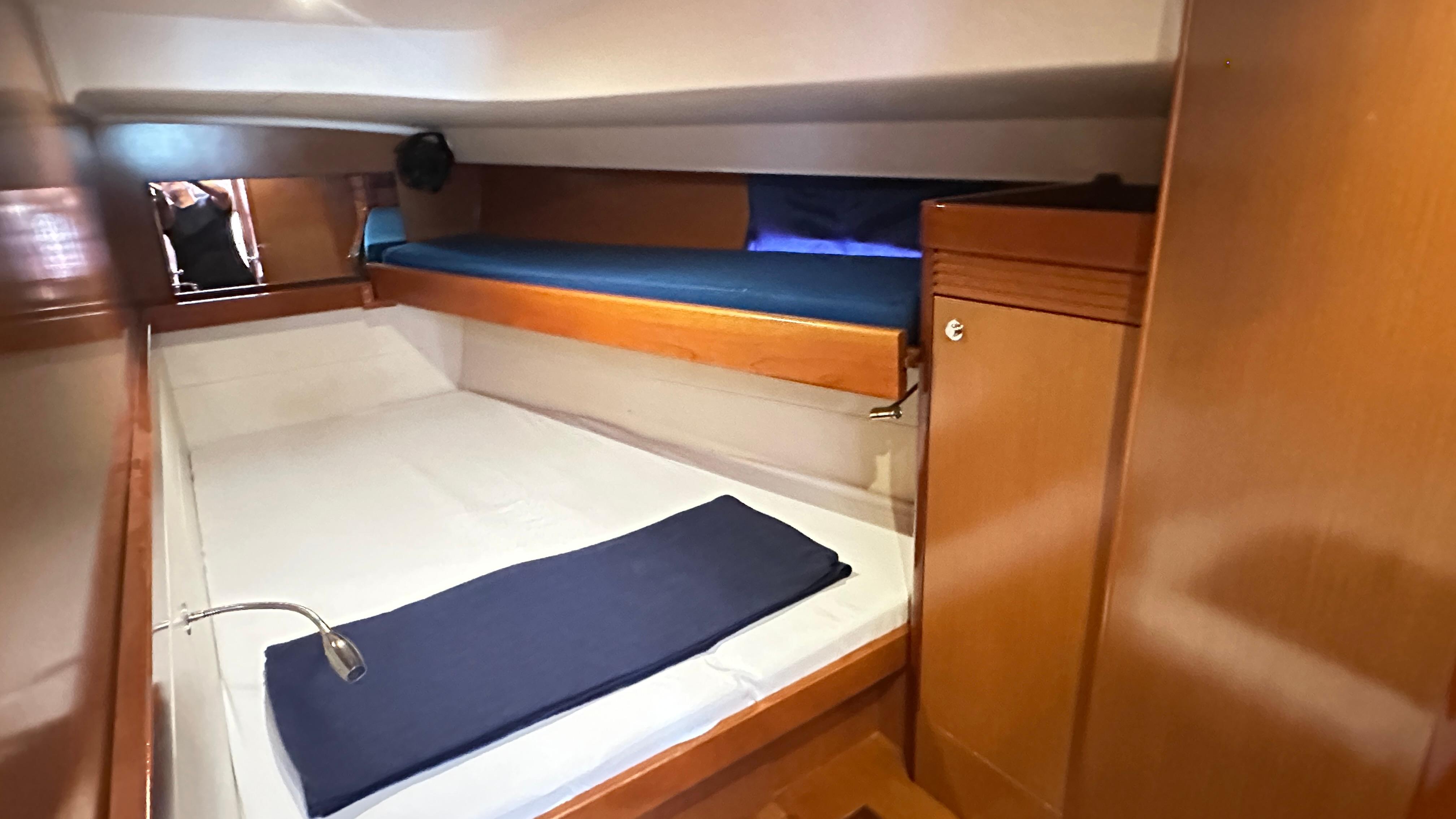 Yacht Photos Pics