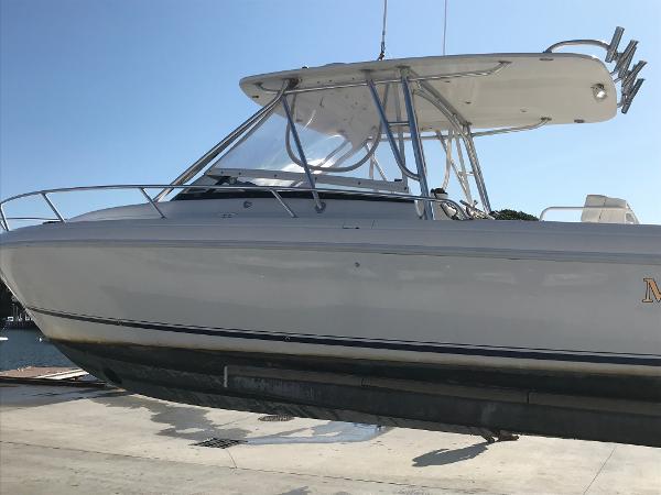 31' Intrepid, Listing Number 100890682, - Photo No. 3