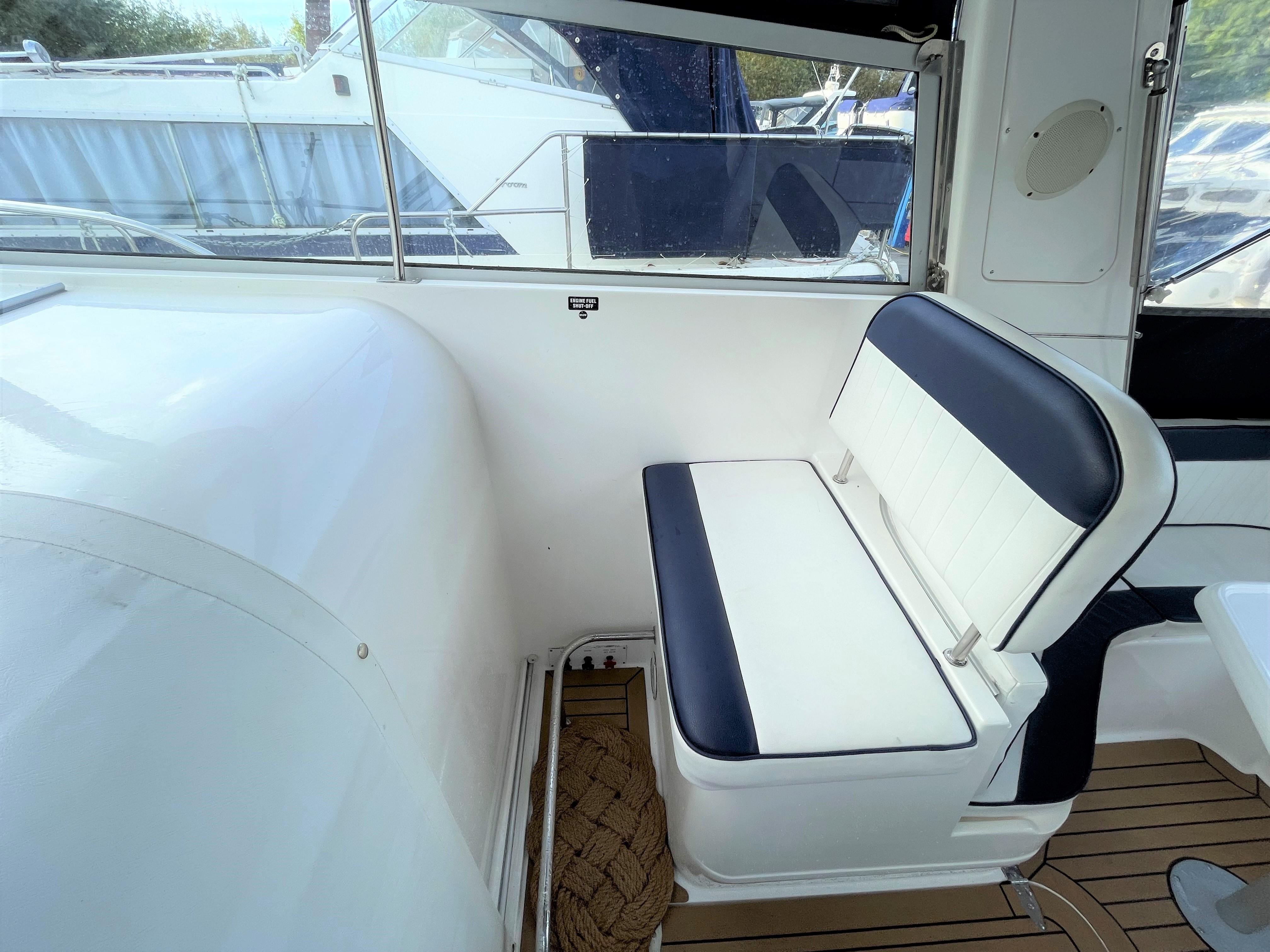 1996 Broom Ocean 29