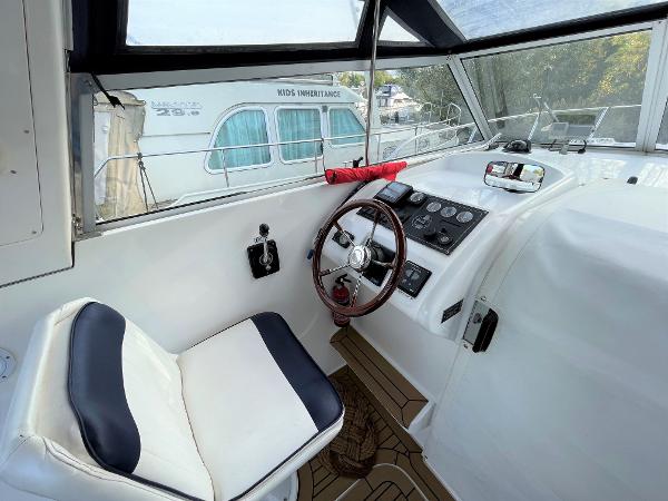 1996 Broom Ocean 29