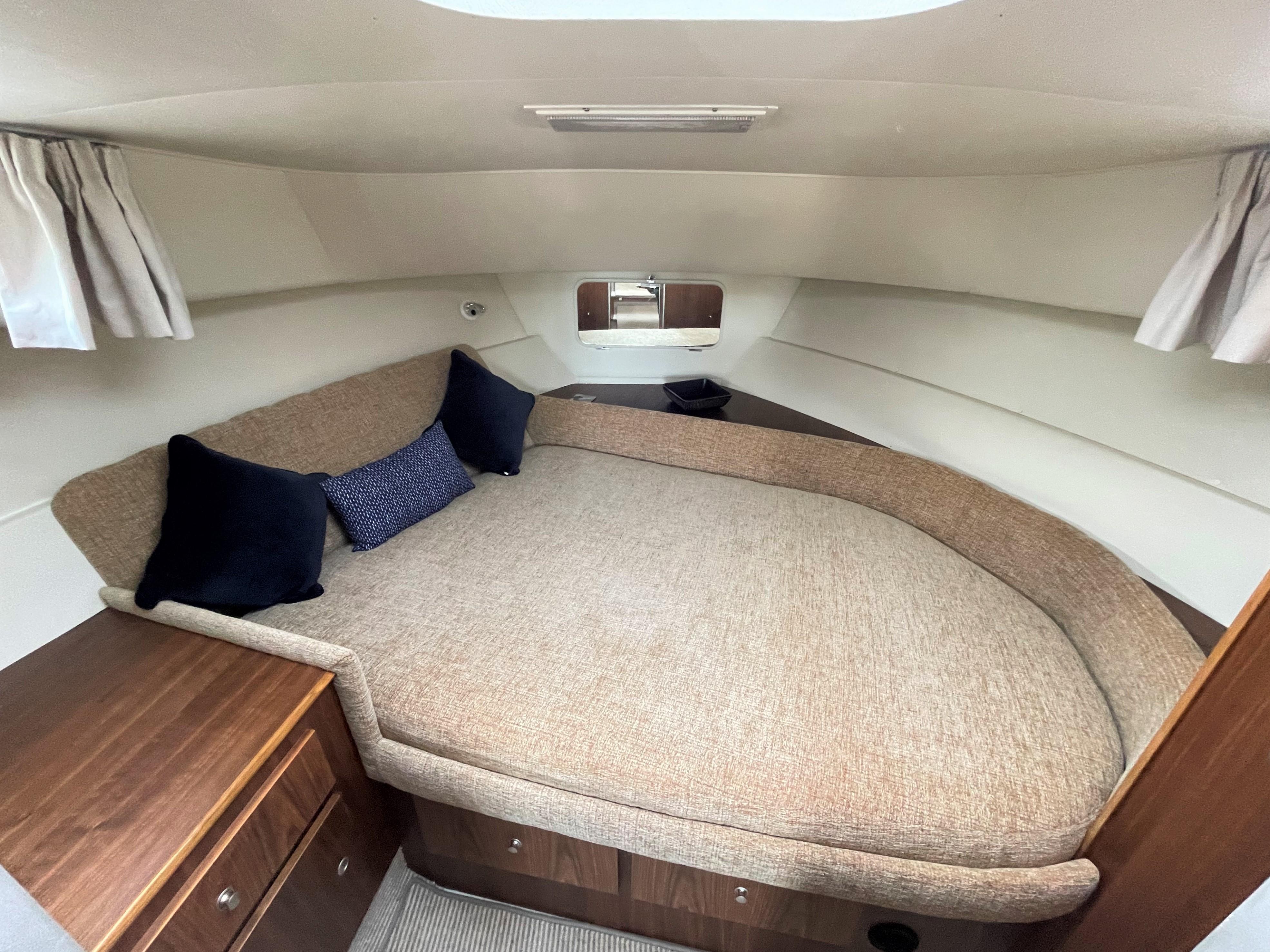 1996 Broom Ocean 29