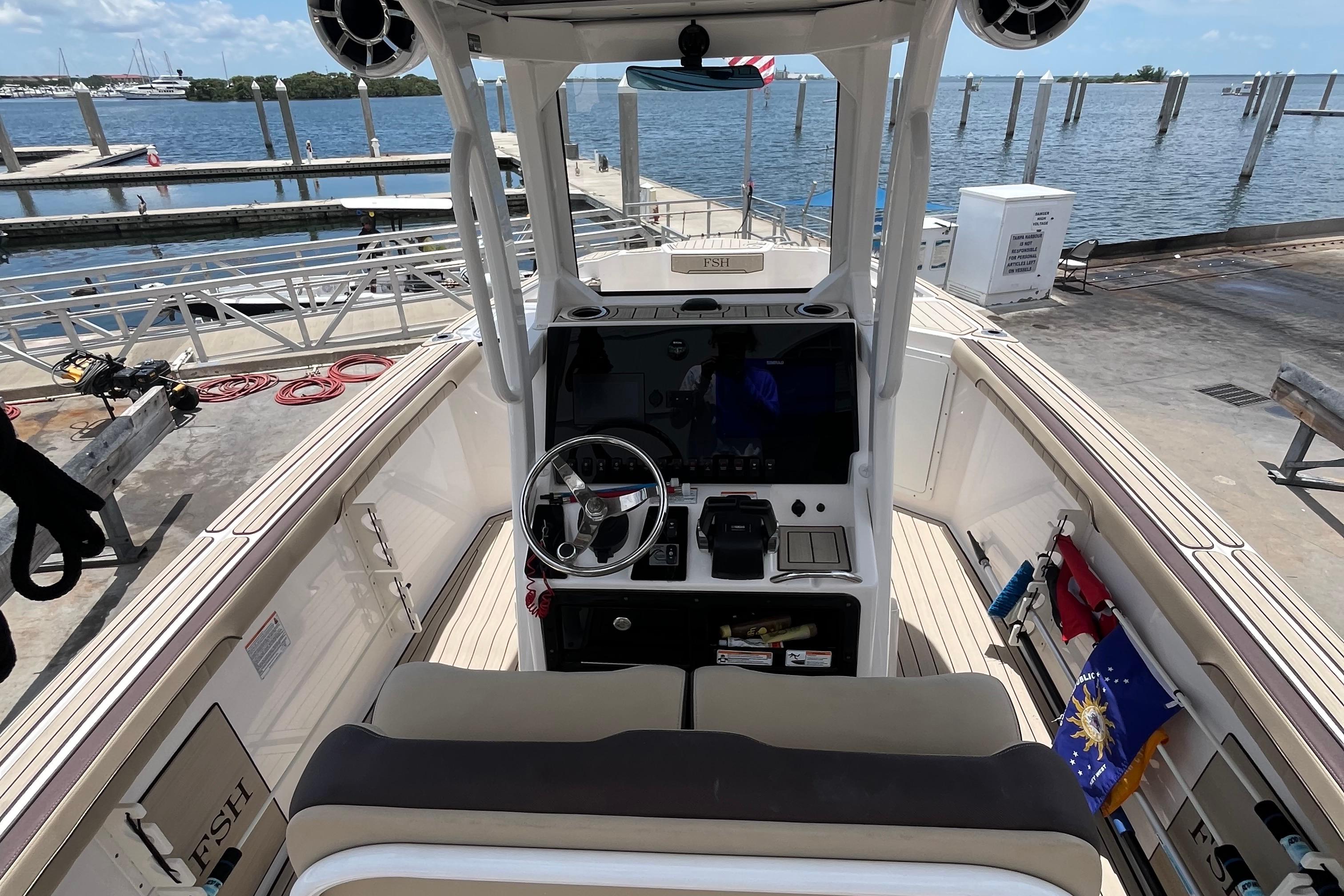 Boat image 11