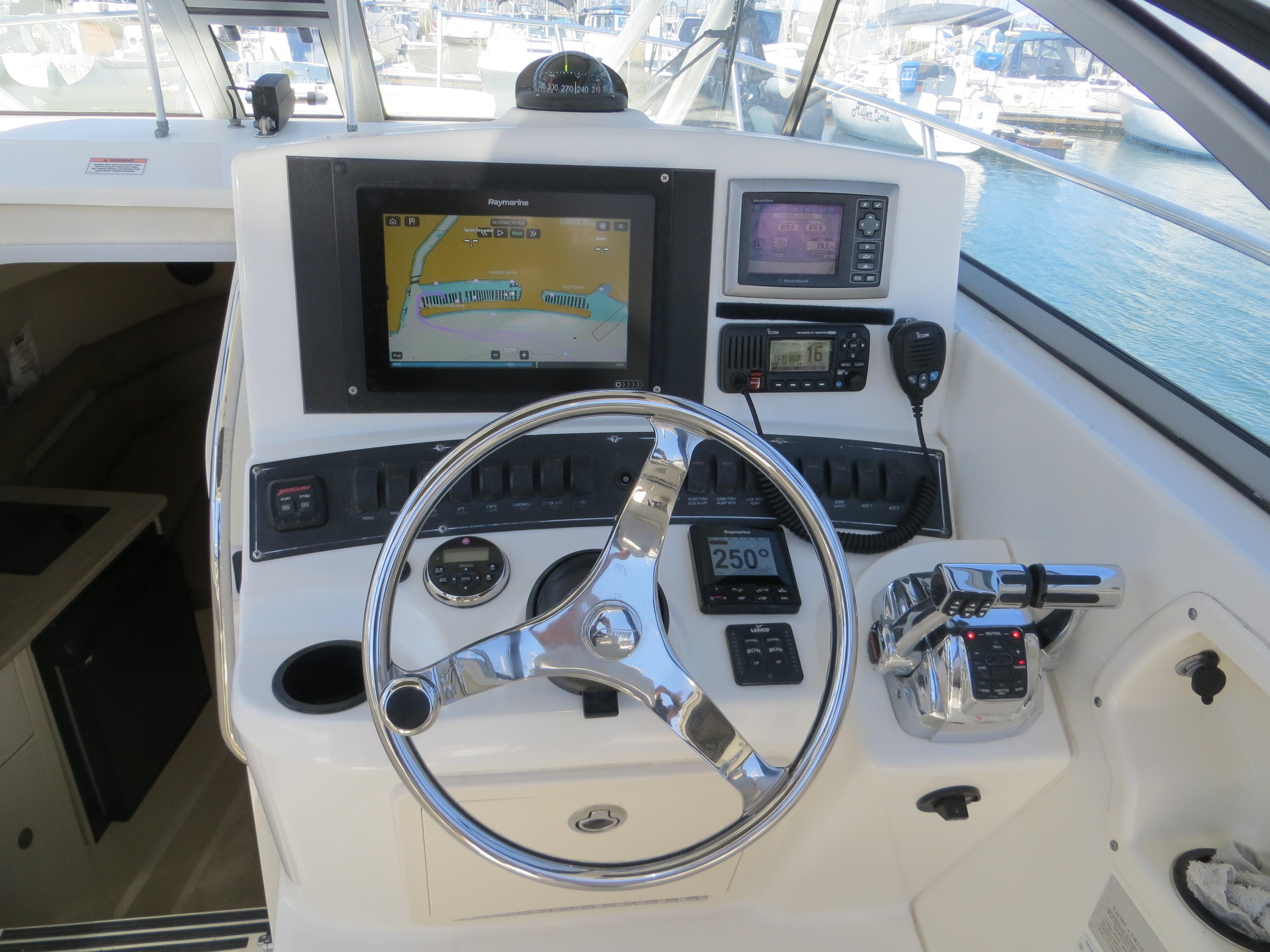 2010-boston-whaler-285-conquest-power-9765388-20250420071334142-1_XLARGE
