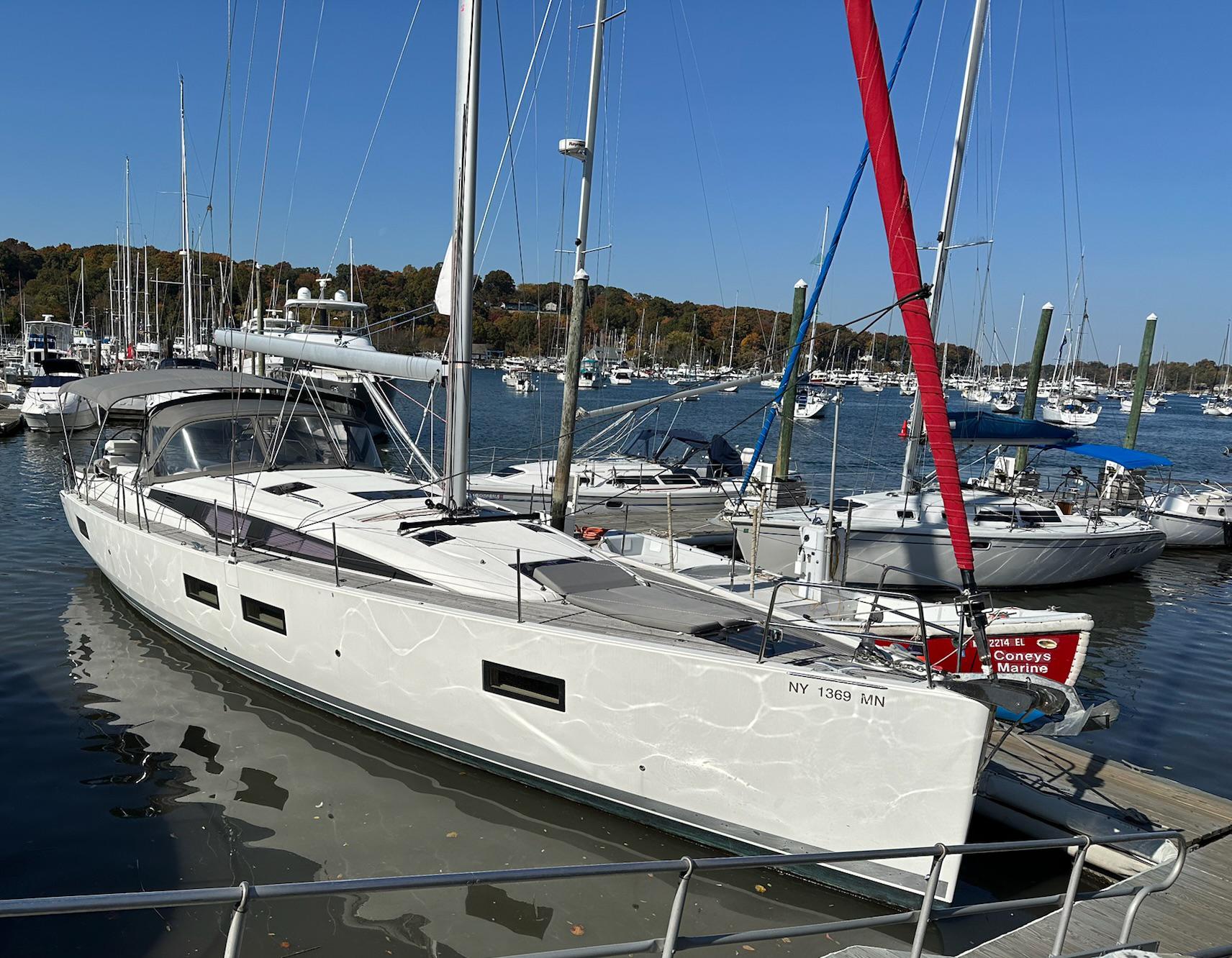 Newport RI Yacht Brokerage