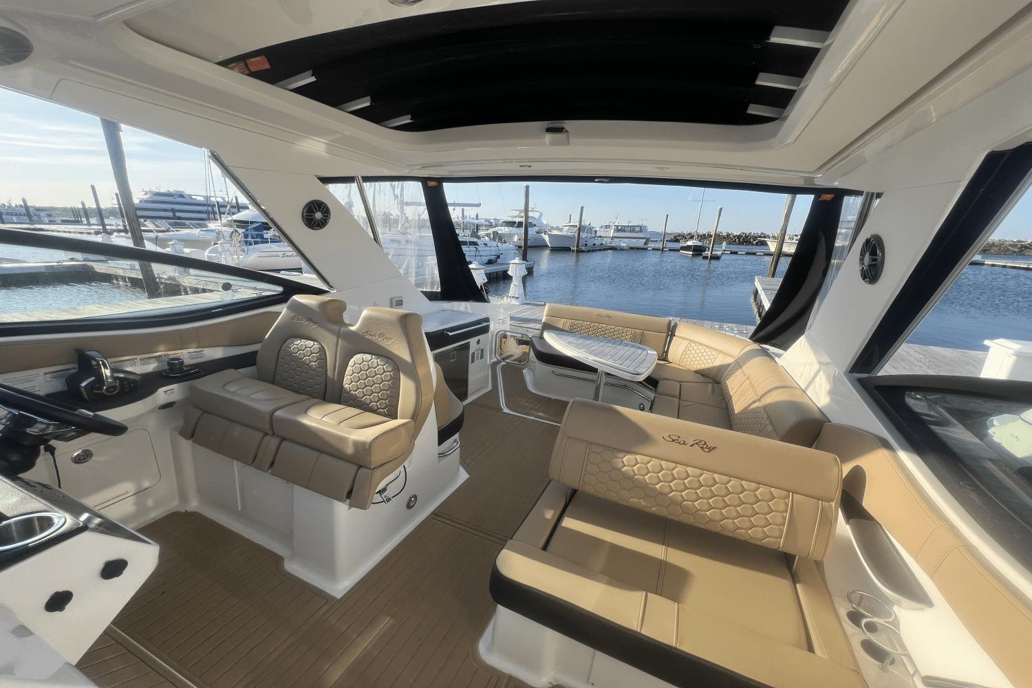 2023-sea-ray-320-sundancer-power-9185388-978174310-0-130520250615-12