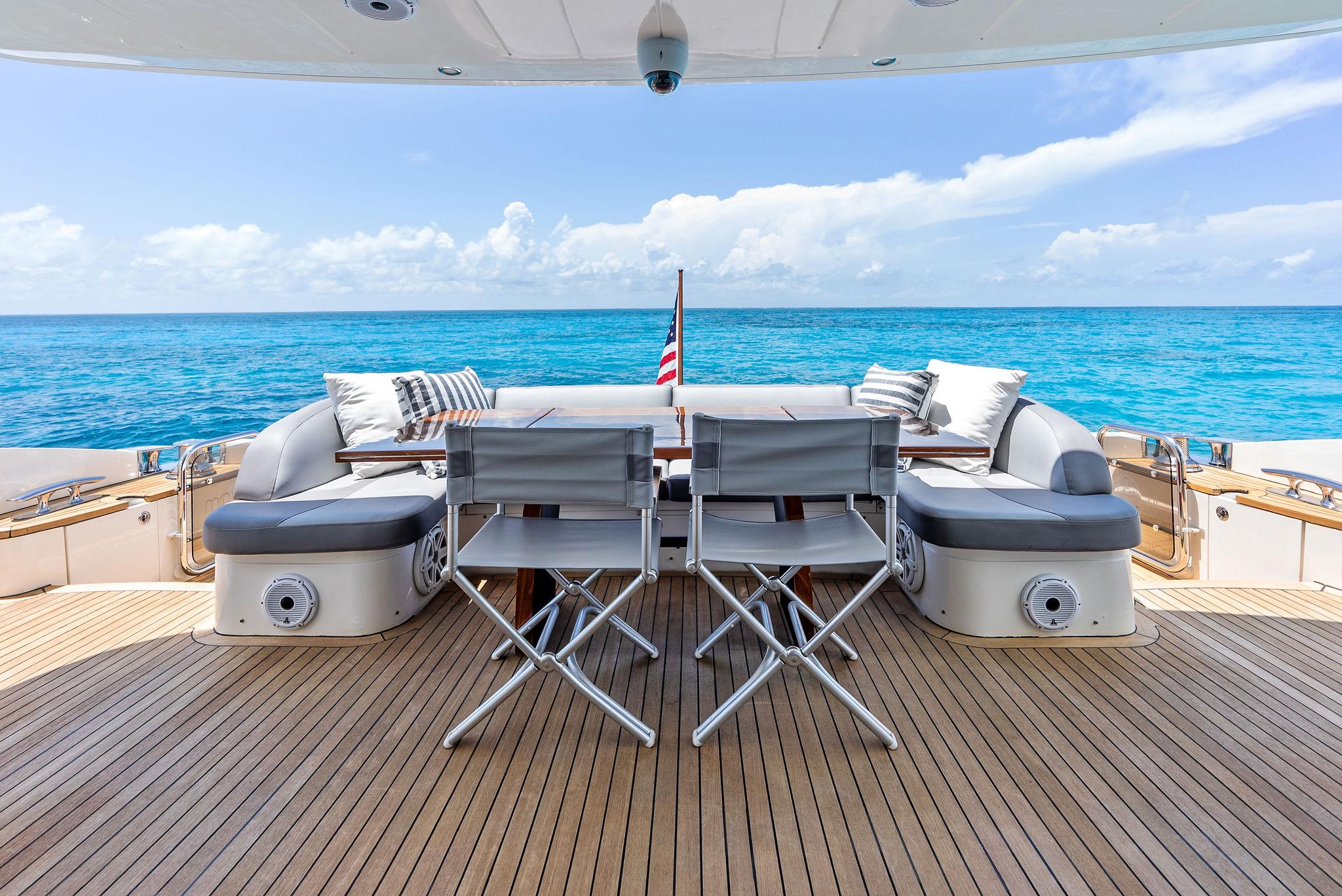 2011-princess-motor-yacht-power-9785393-20250507093357541-1_XLARGE