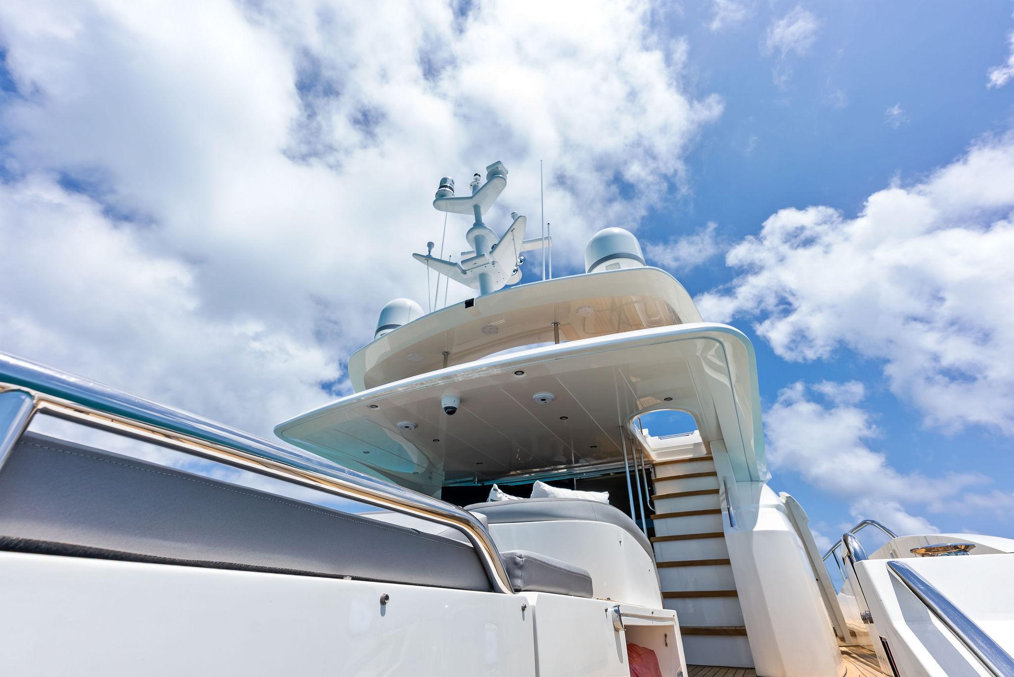 2011-princess-motor-yacht-power-9785393-20250507093407581-1_XLARGE