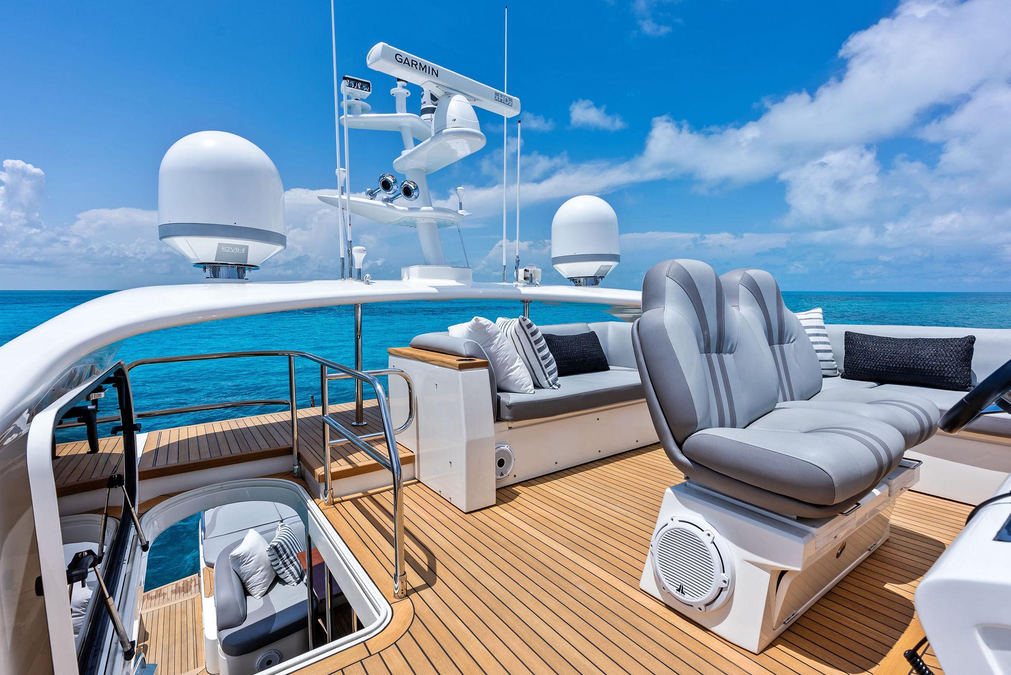 2011-princess-motor-yacht-power-9785393-20250507093409757-1_XLARGE