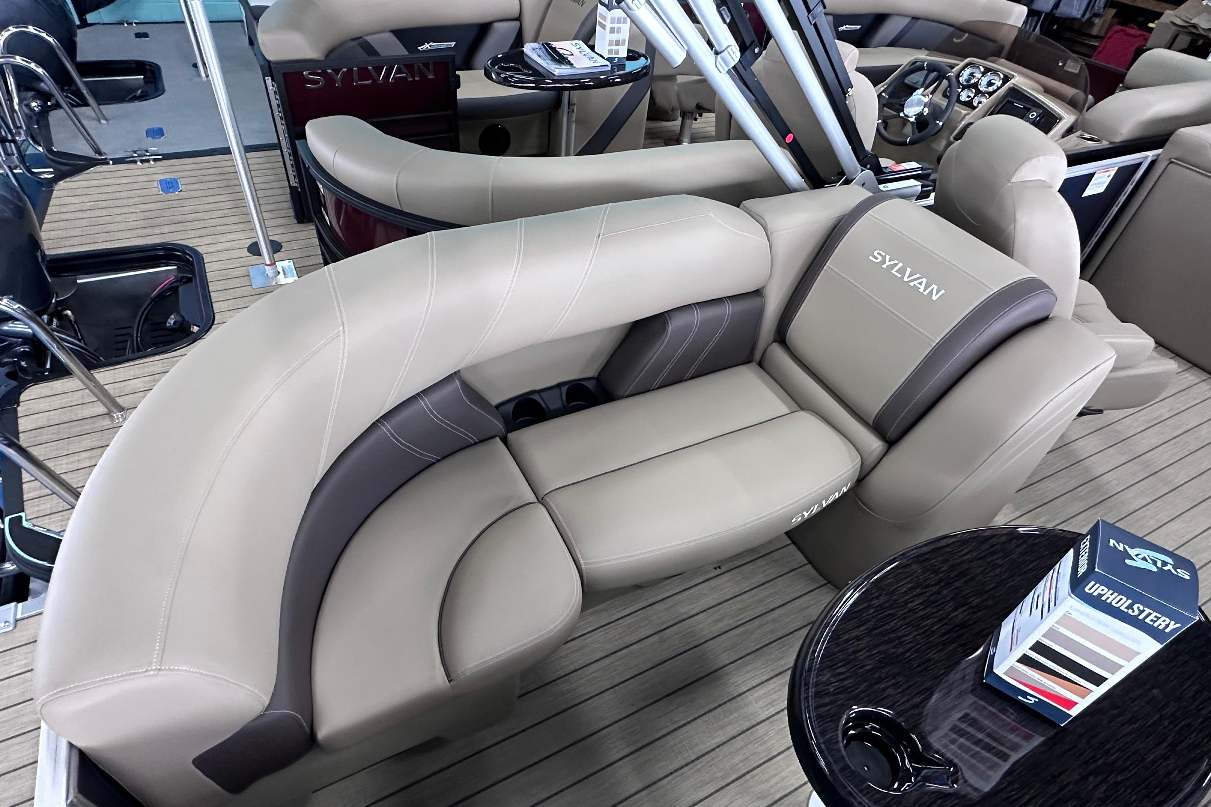 2026 Sylvan Mirage 8522 LZ 11