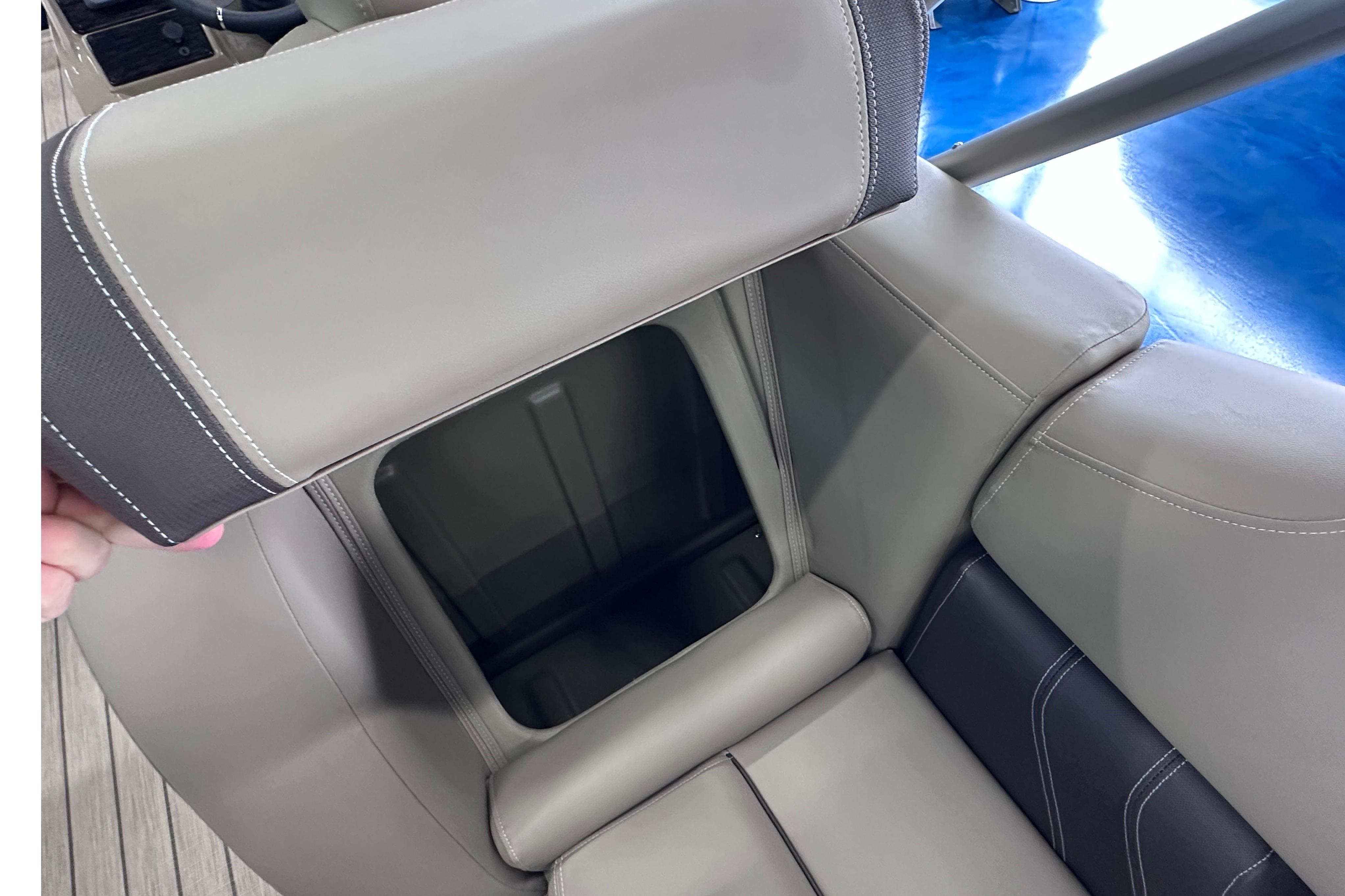 2026 Sylvan Mirage 8522 LZ 16