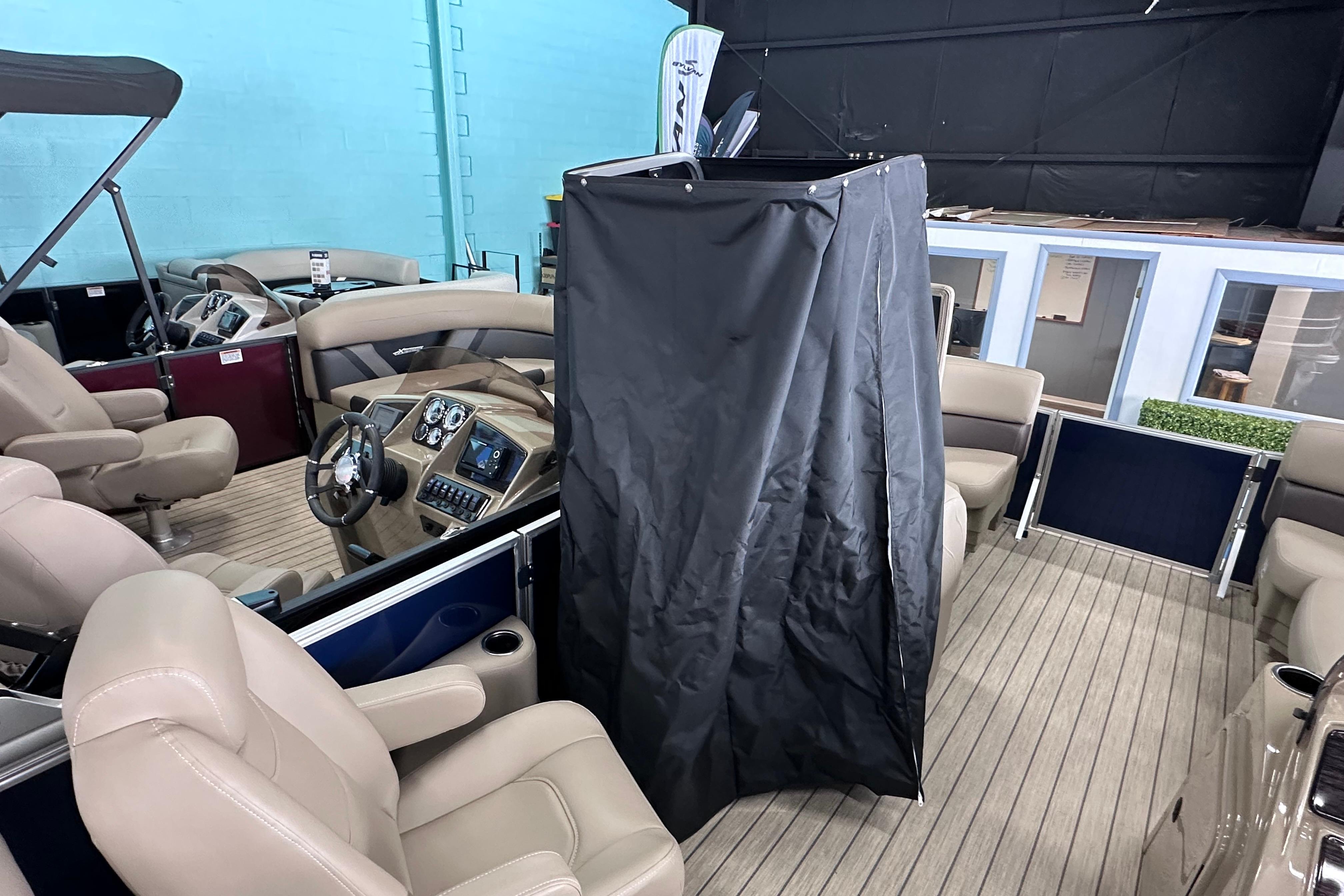 2026 Sylvan Mirage 8522 LZ 19