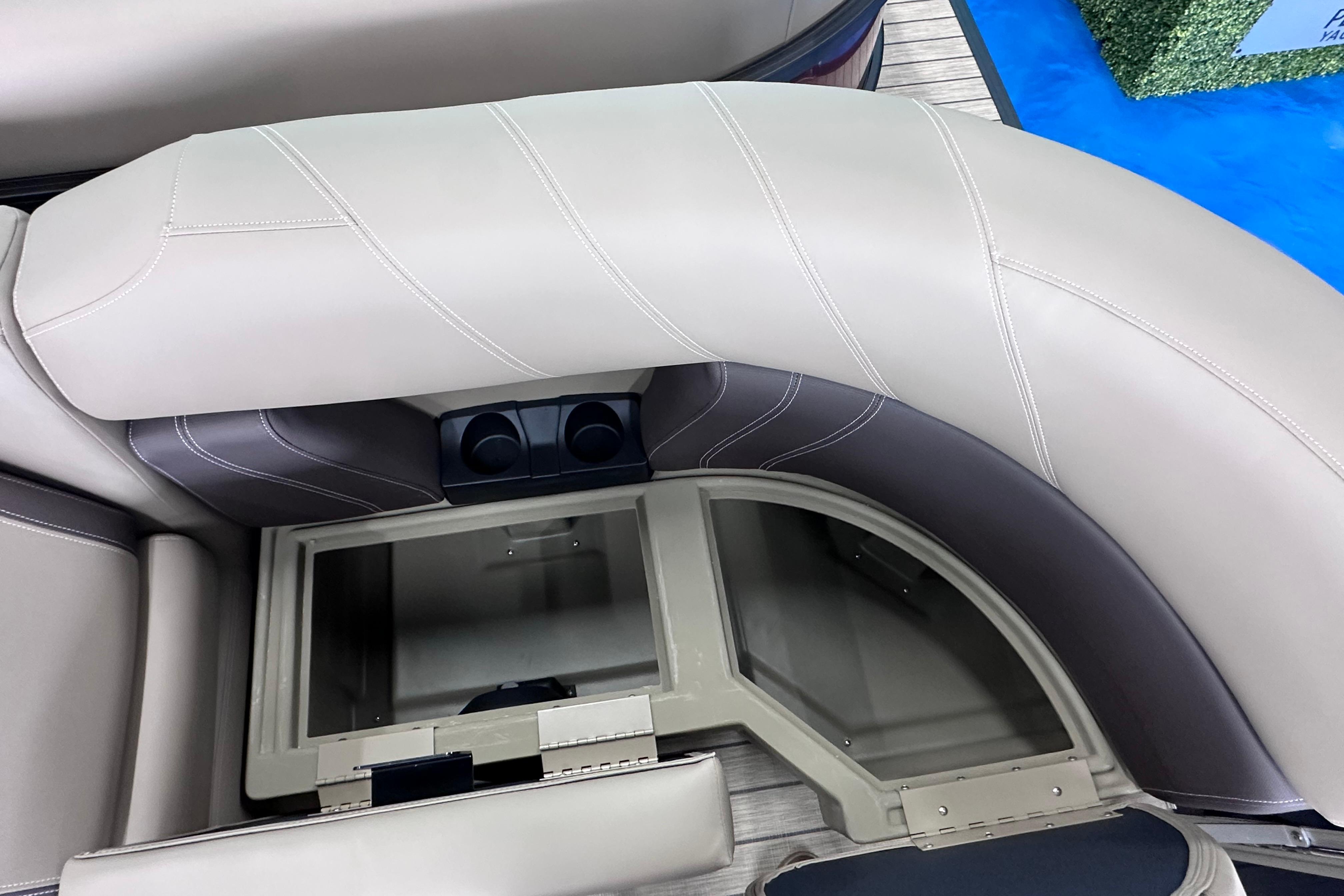 2026 Sylvan Mirage 8522 LZ 29