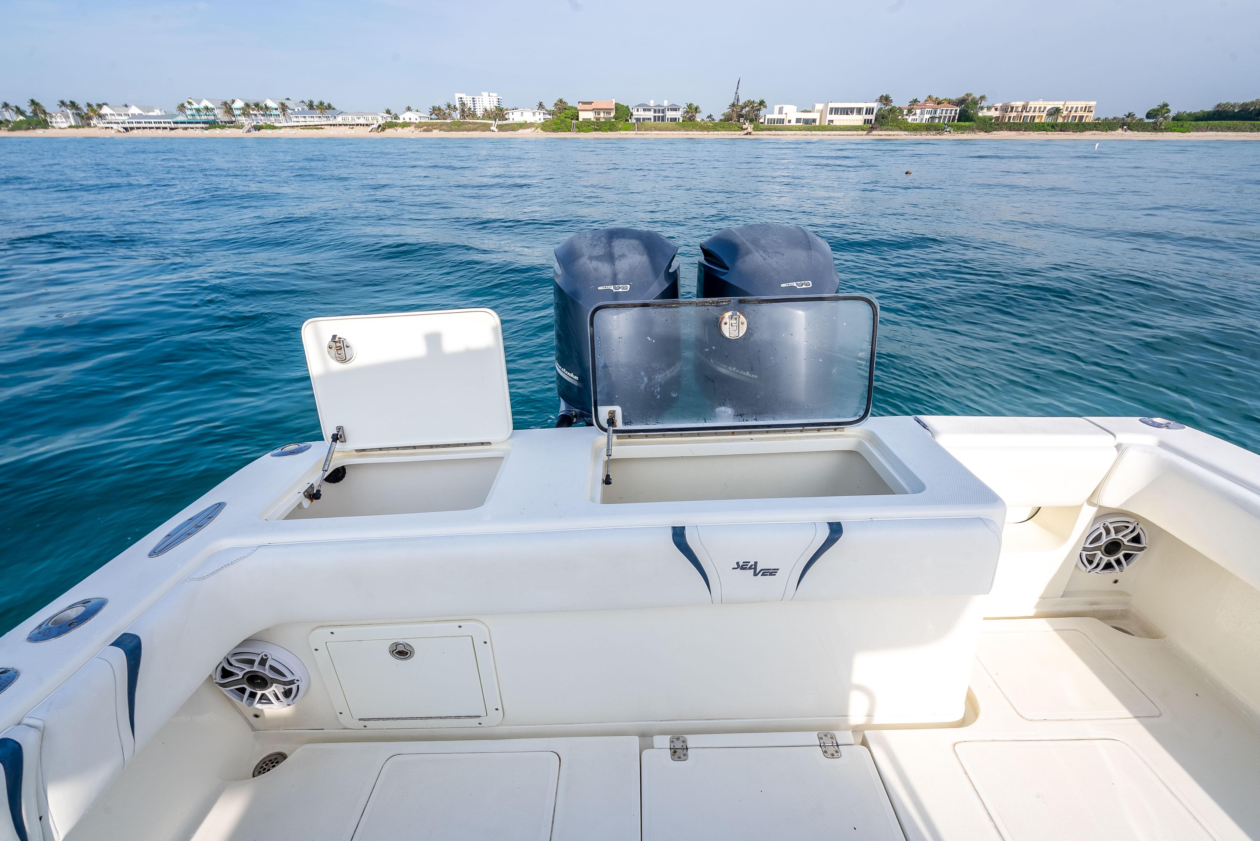 SeaVee-34 2014 -FL-US-2014 SeaVee 34 boat with dual engines, open deck, and ocean view.-9825396 | Thumbnail