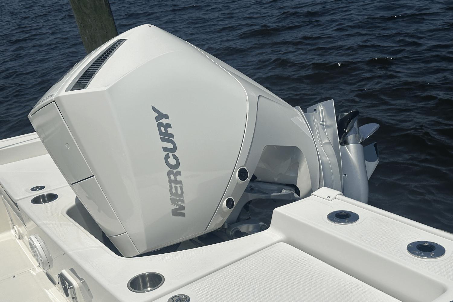 2023-boston-whaler-210-montauk-power-9825397-982301221-0-120620251211-8