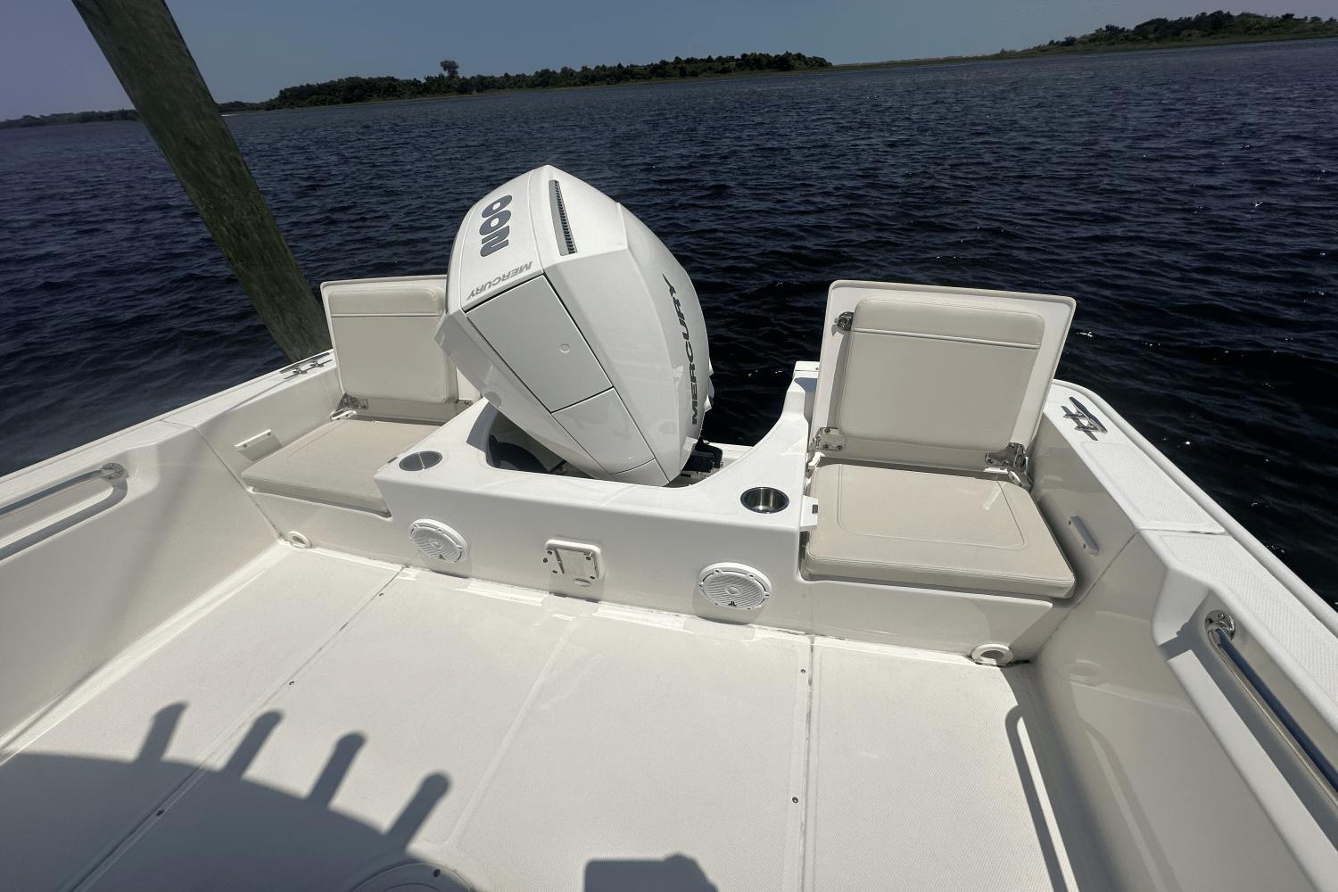 2023-boston-whaler-210-montauk-power-9825397-982301226-0-120620251211-11