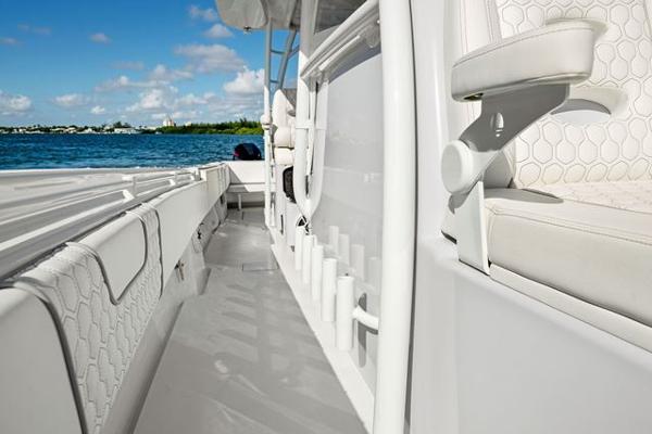 44' Contender, Listing Number 100857305, - Photo No. 31