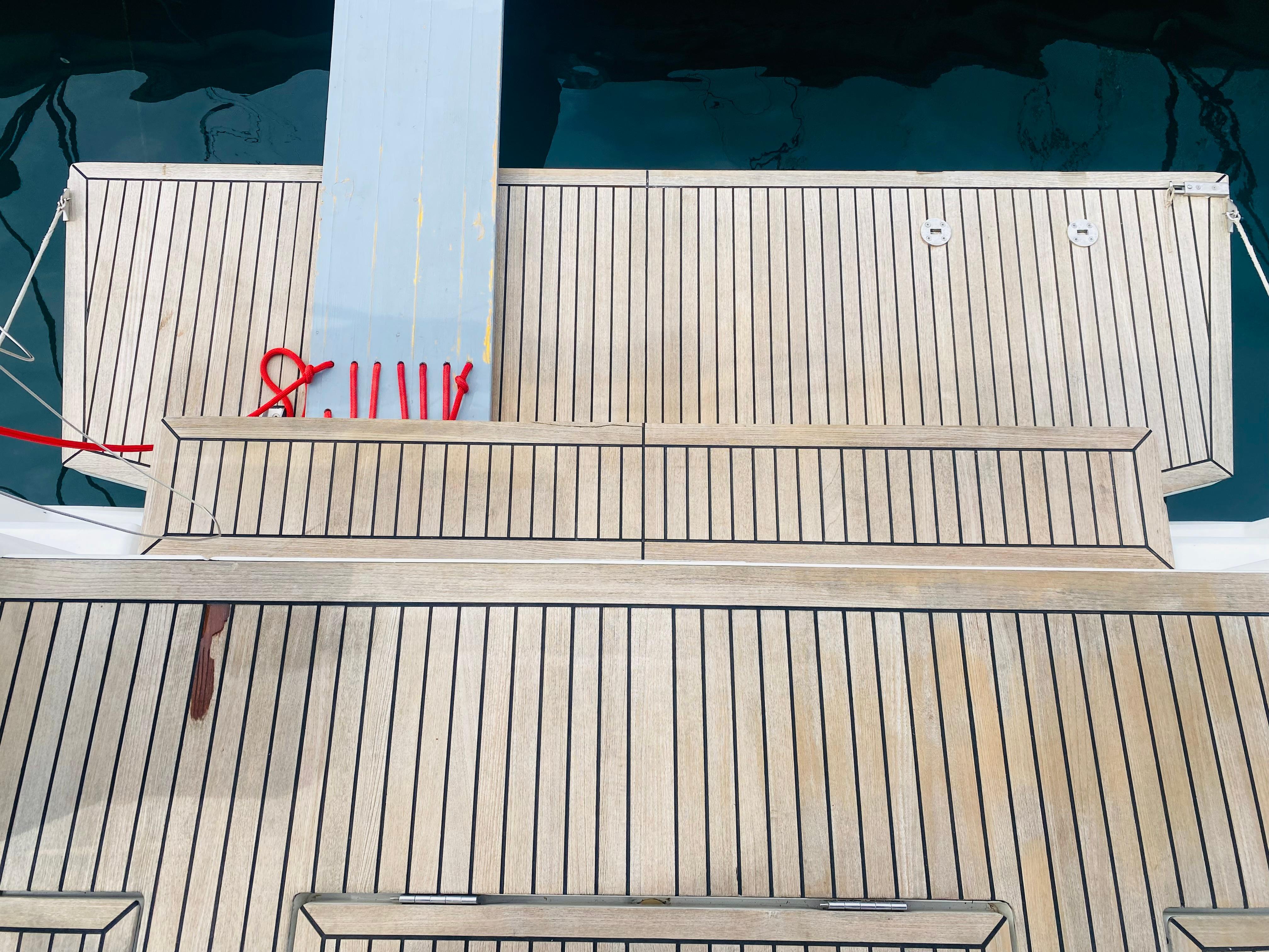 Yacht Photos Pics