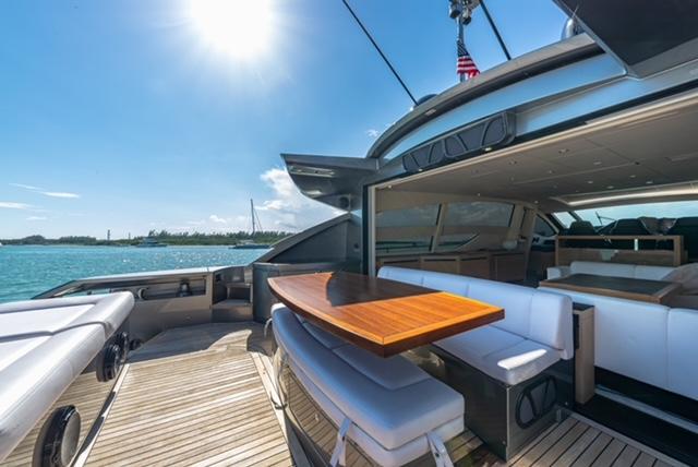 Pershing 80 - Aft Deck