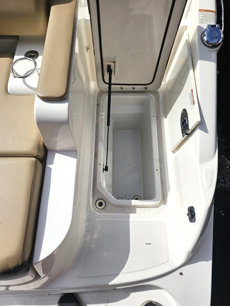 2018-sea-ray-sdx-290-outboard-power-9755428-20250411125041722-1_XLARGE