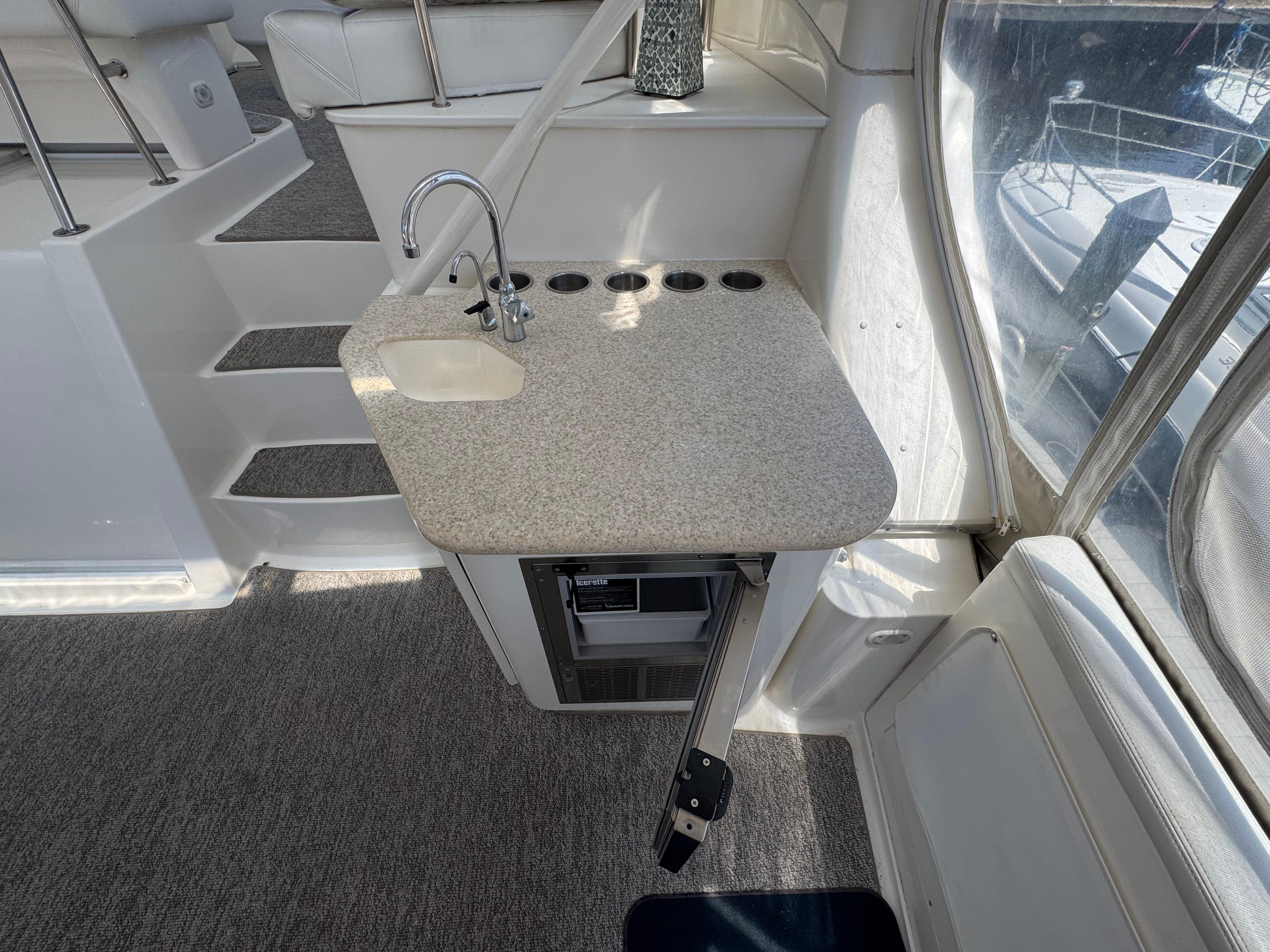 2004-silverton-43-motor-yacht-power-9775435-977516703-0-290420250859-8