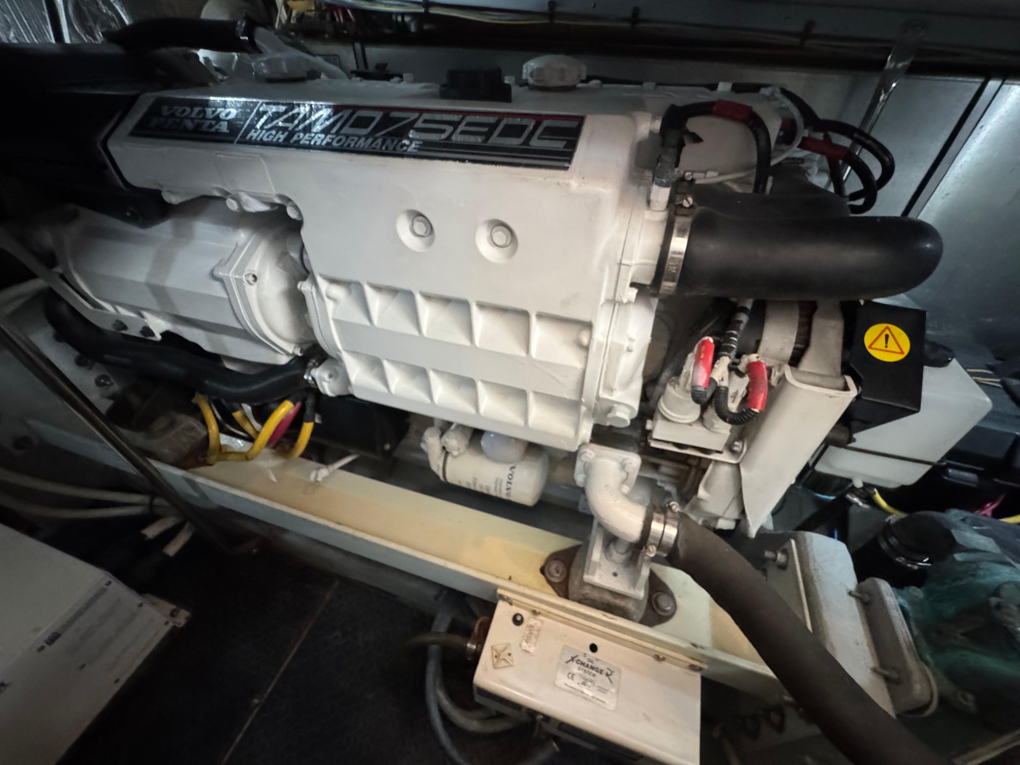 2004-silverton-43-motor-yacht-power-9775435-977516764-0-290420250902-69