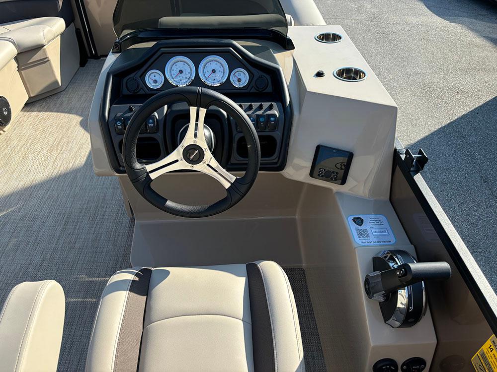 2025 Bentley Legacy 220 Cruise Pontoon