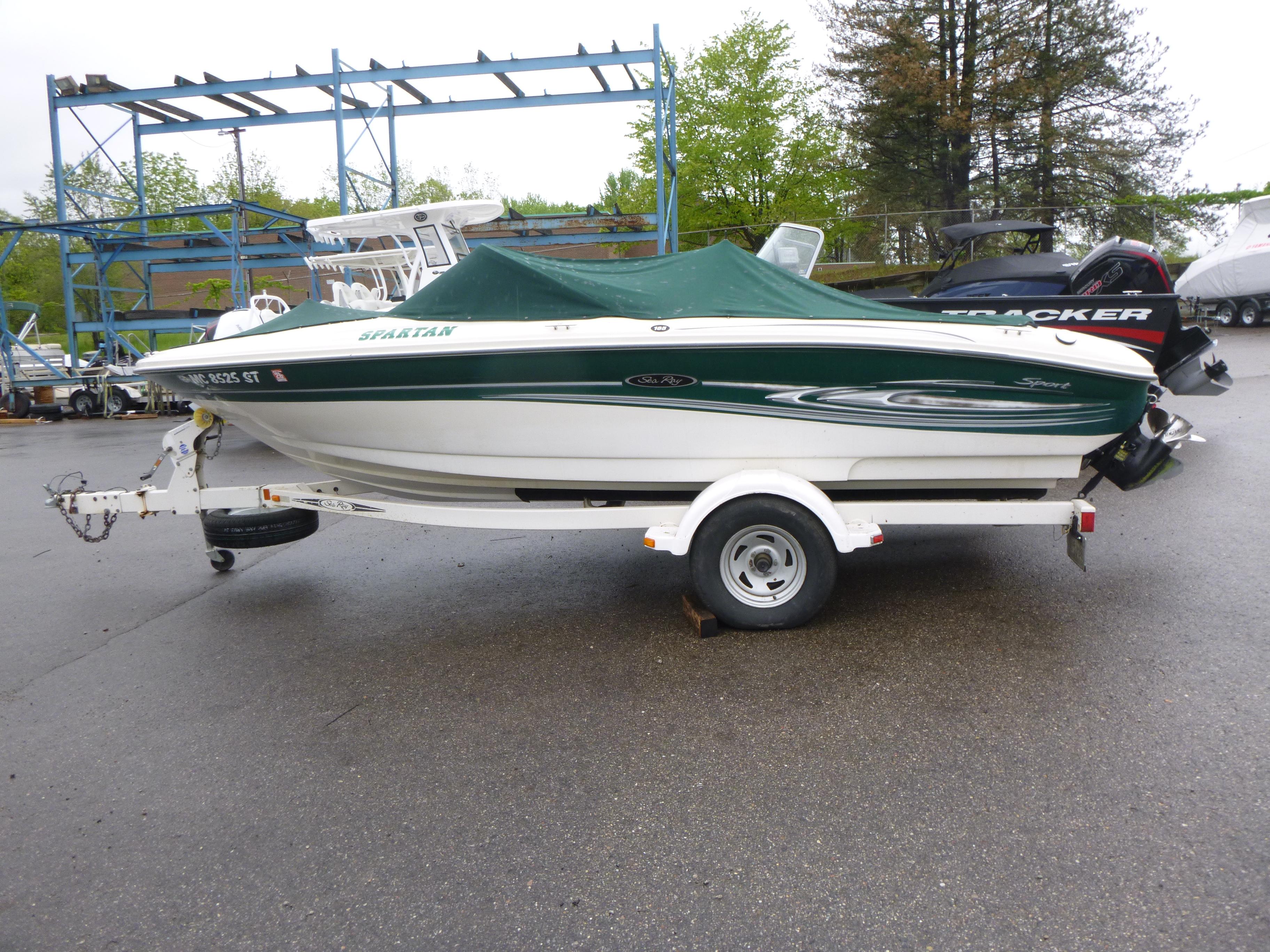 2005 Sea Ray 185 Sport Gallery