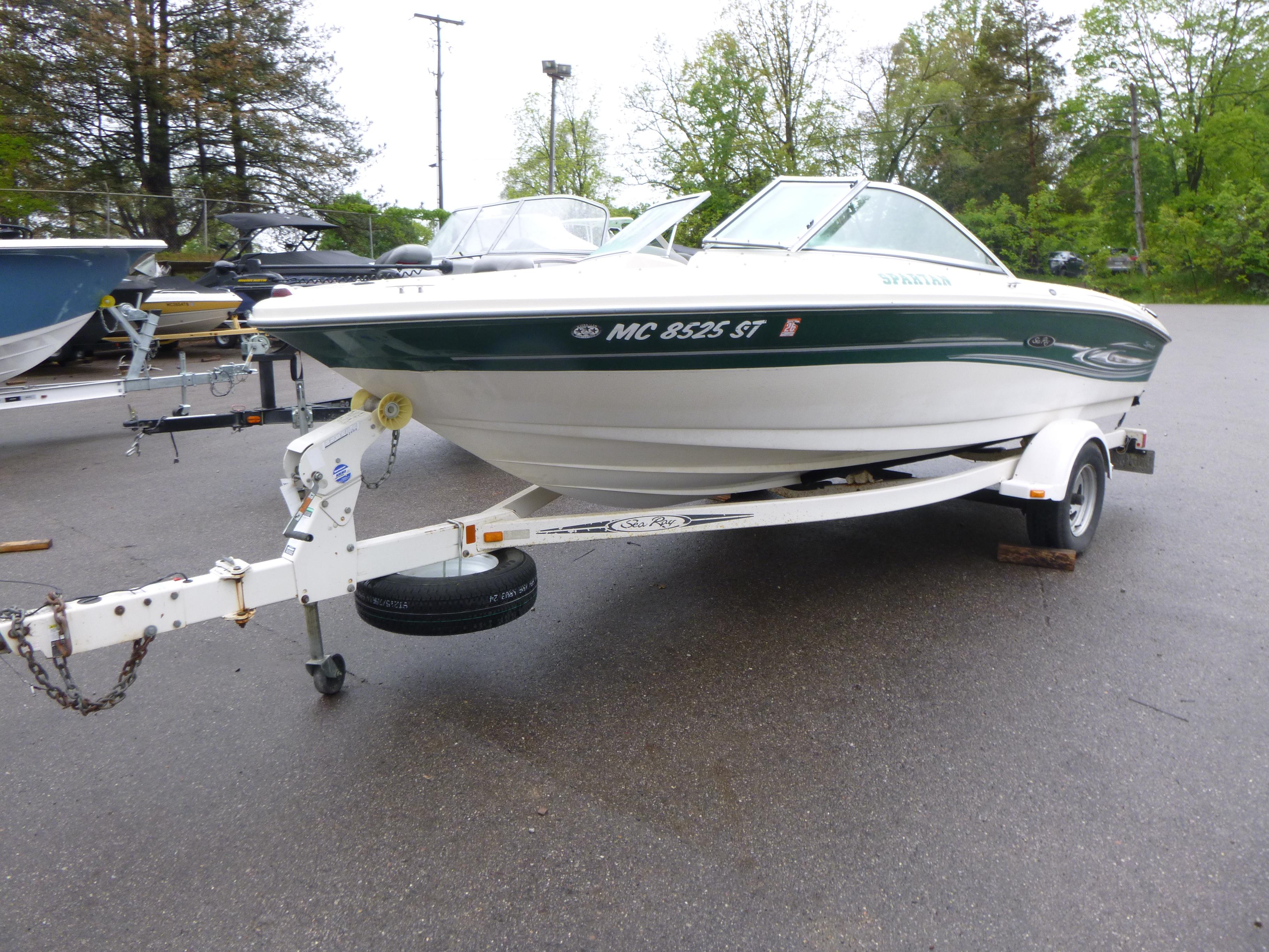 2005 Sea Ray 185 Sport Gallery