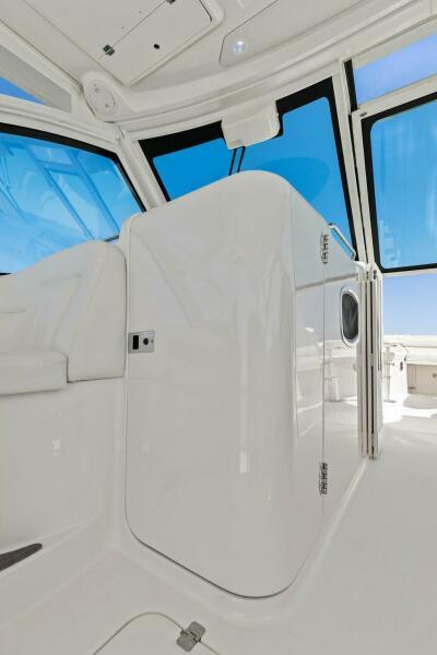 2016-grady-white-freedom-375-power-9715465-20250314064726502-1_XLARGE